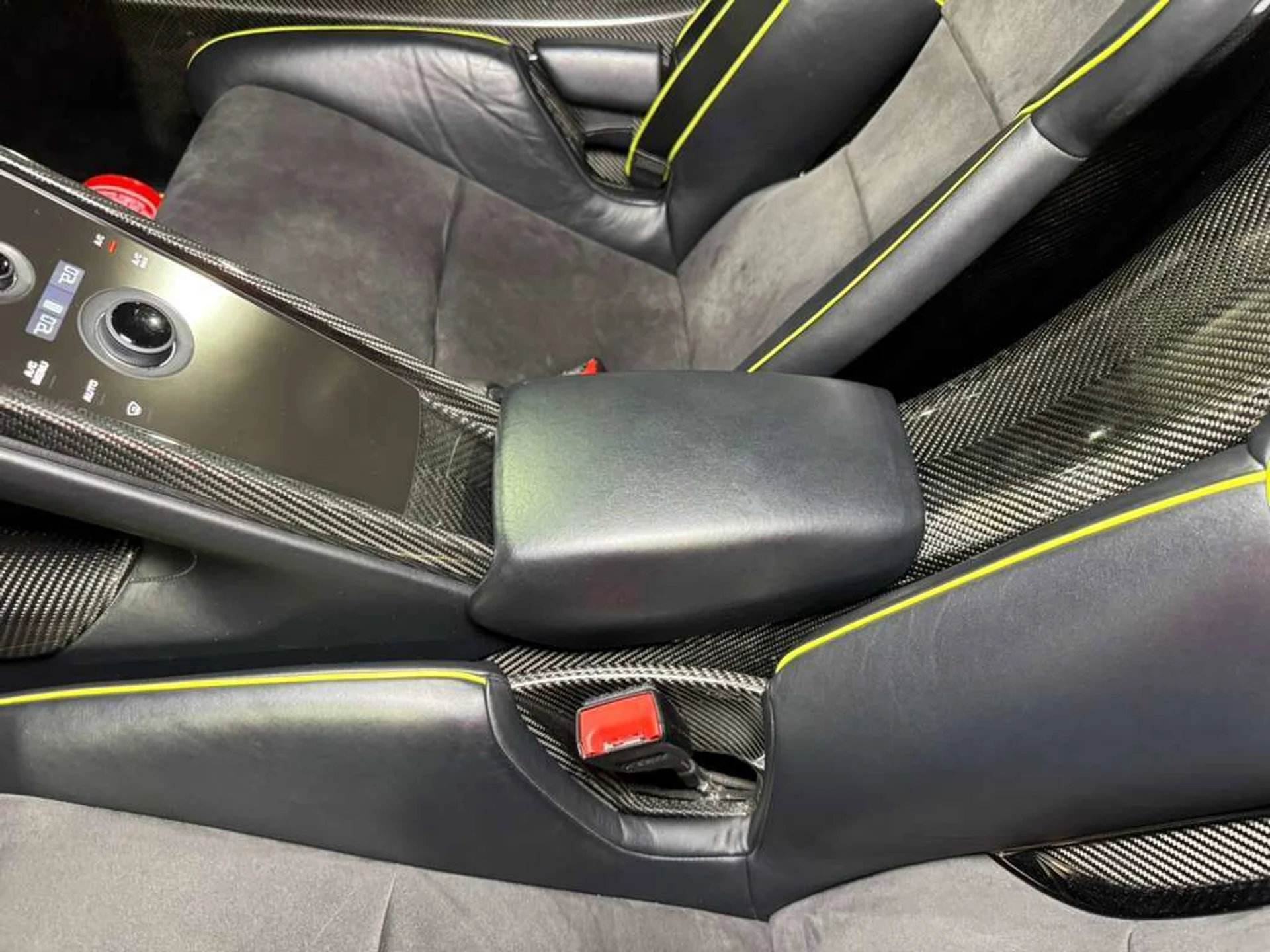 mph030_3916777416_cc419b773954187dc13940ec7f47e51a_ae84600978