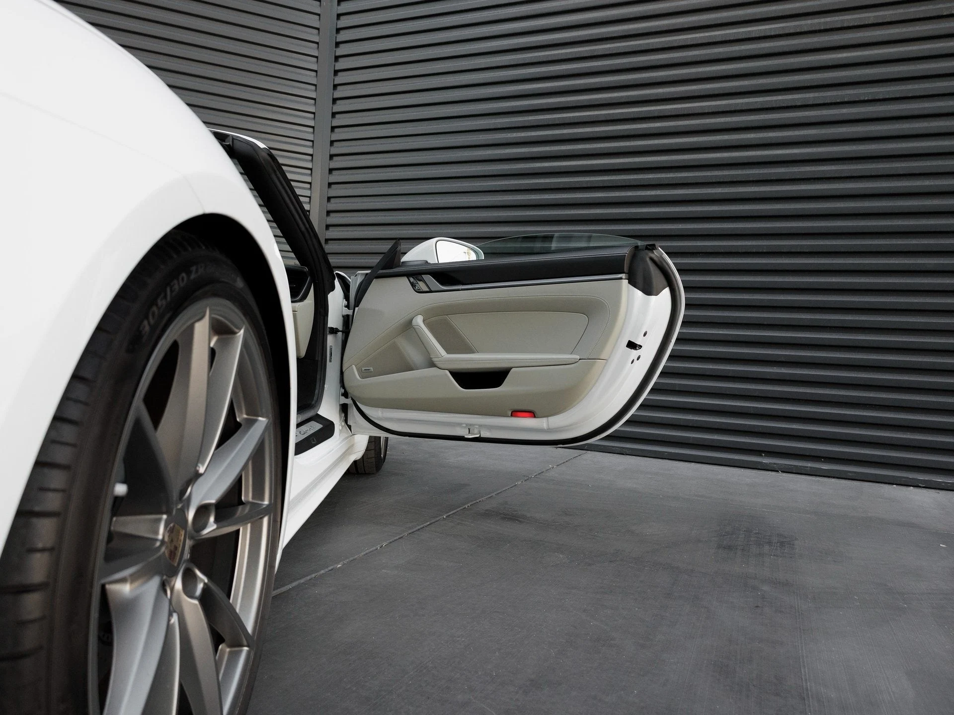 mph030_3917168144_31_4186e3fd53