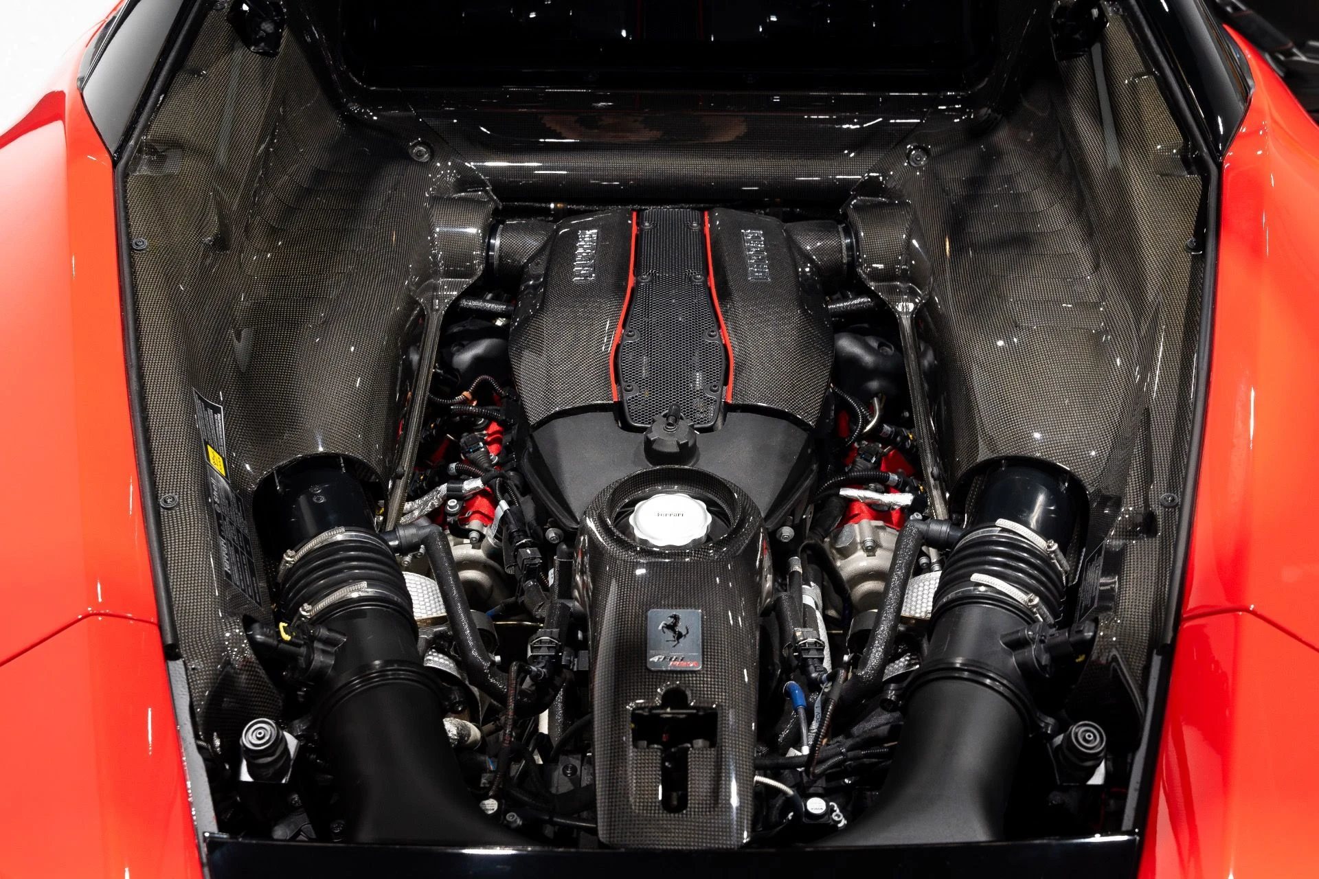 mph030_3921757473_Used_2020_Ferrari_488_Pista_1758067140_4338d3c622