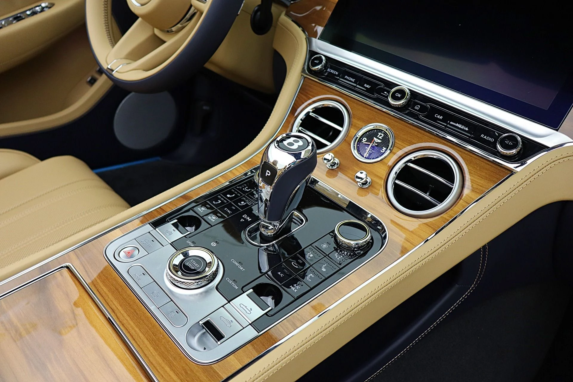 mph030_395379224_New_2026_Bentley_Continental_GTC_a7a819b1cd