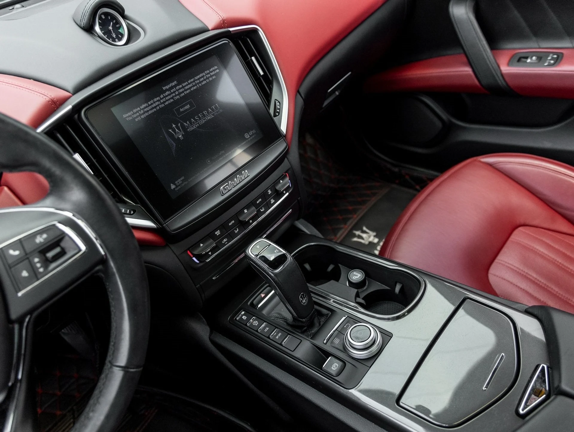 mph030_396038866_31_65e4730300