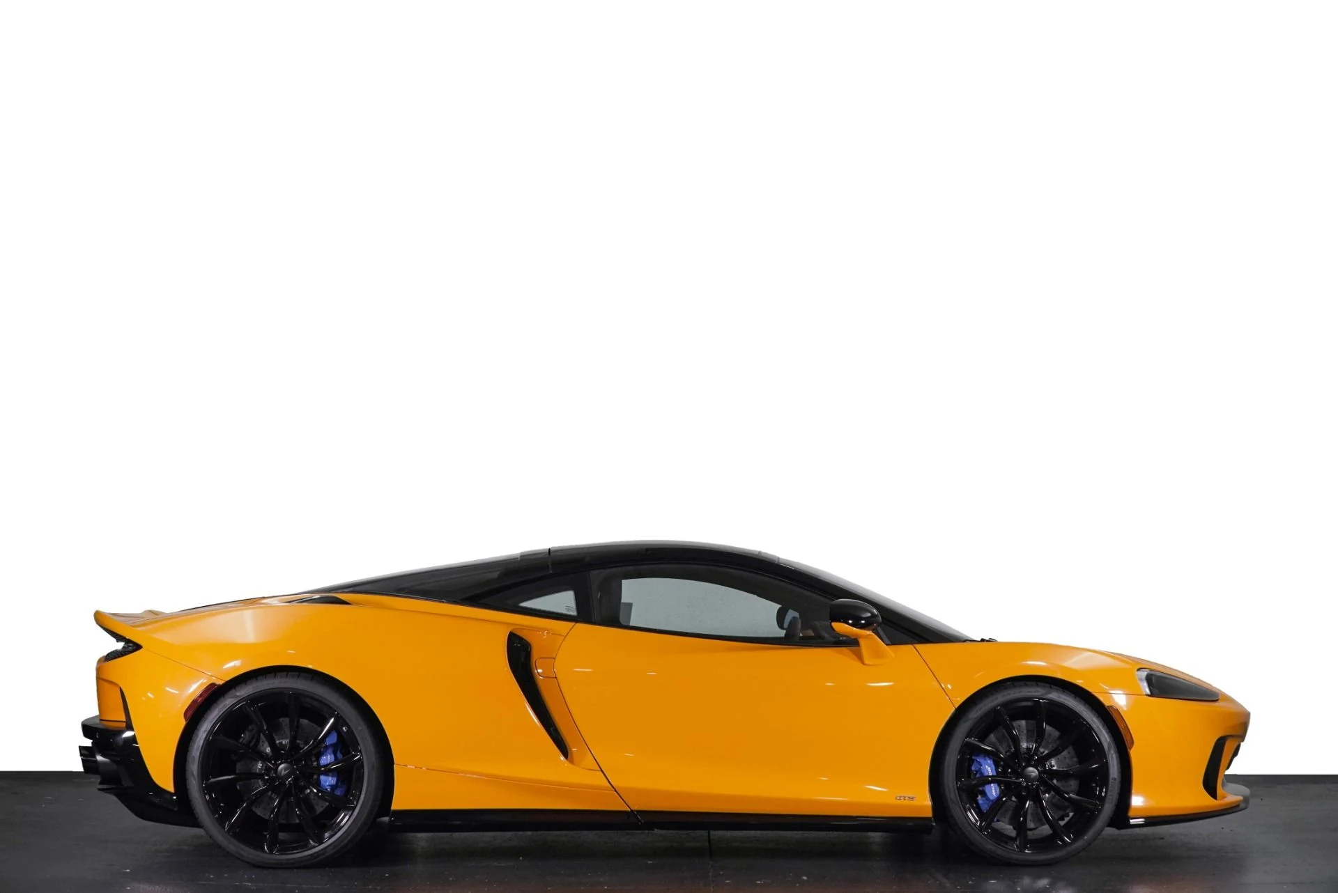 mph030_3962613117_New_2026_Mc_Laren_GTS_1784743099_18ac30b797