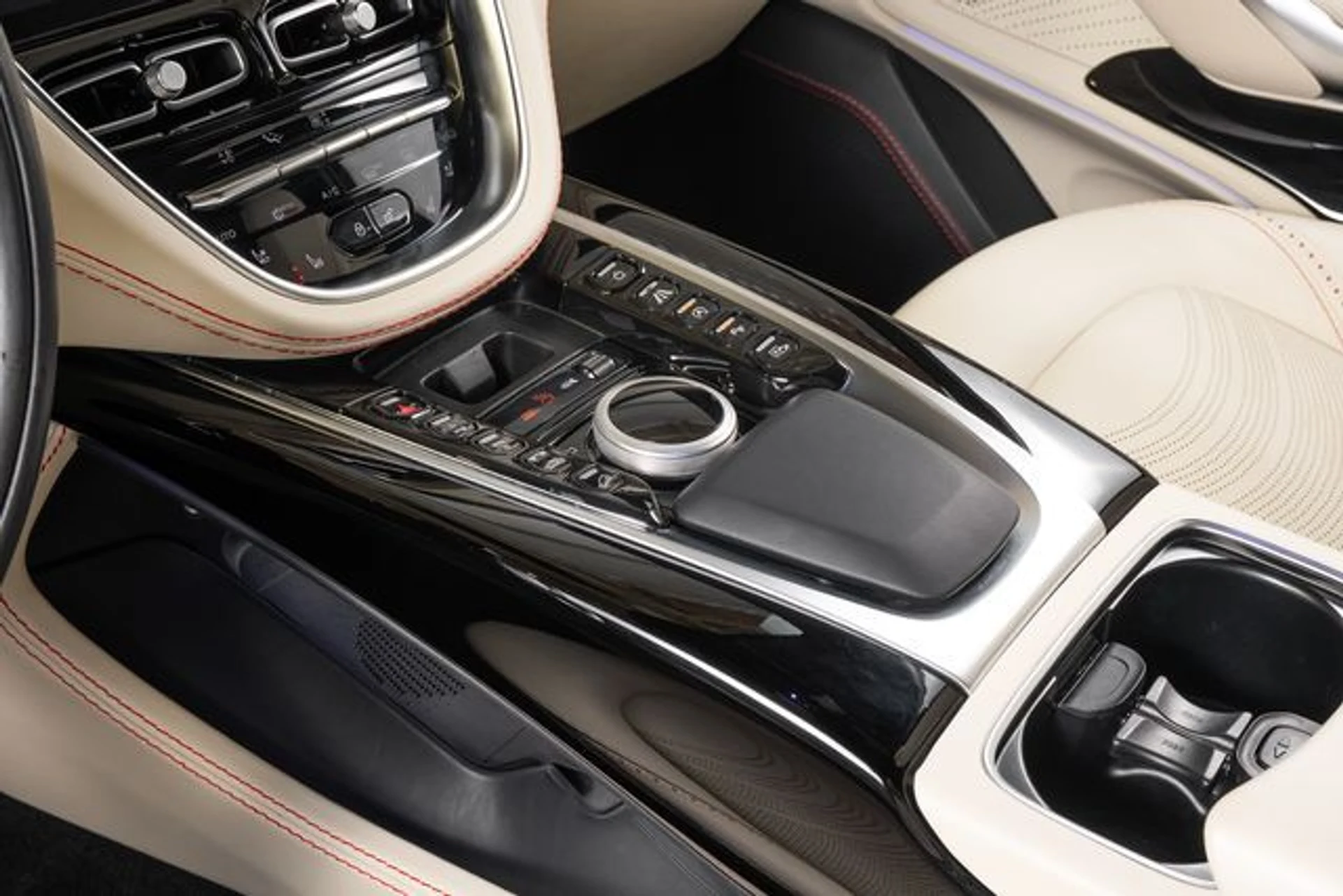 mph030_3970822771_025bba0b8c9634f801bf88d5c90385edx_5f96327a91