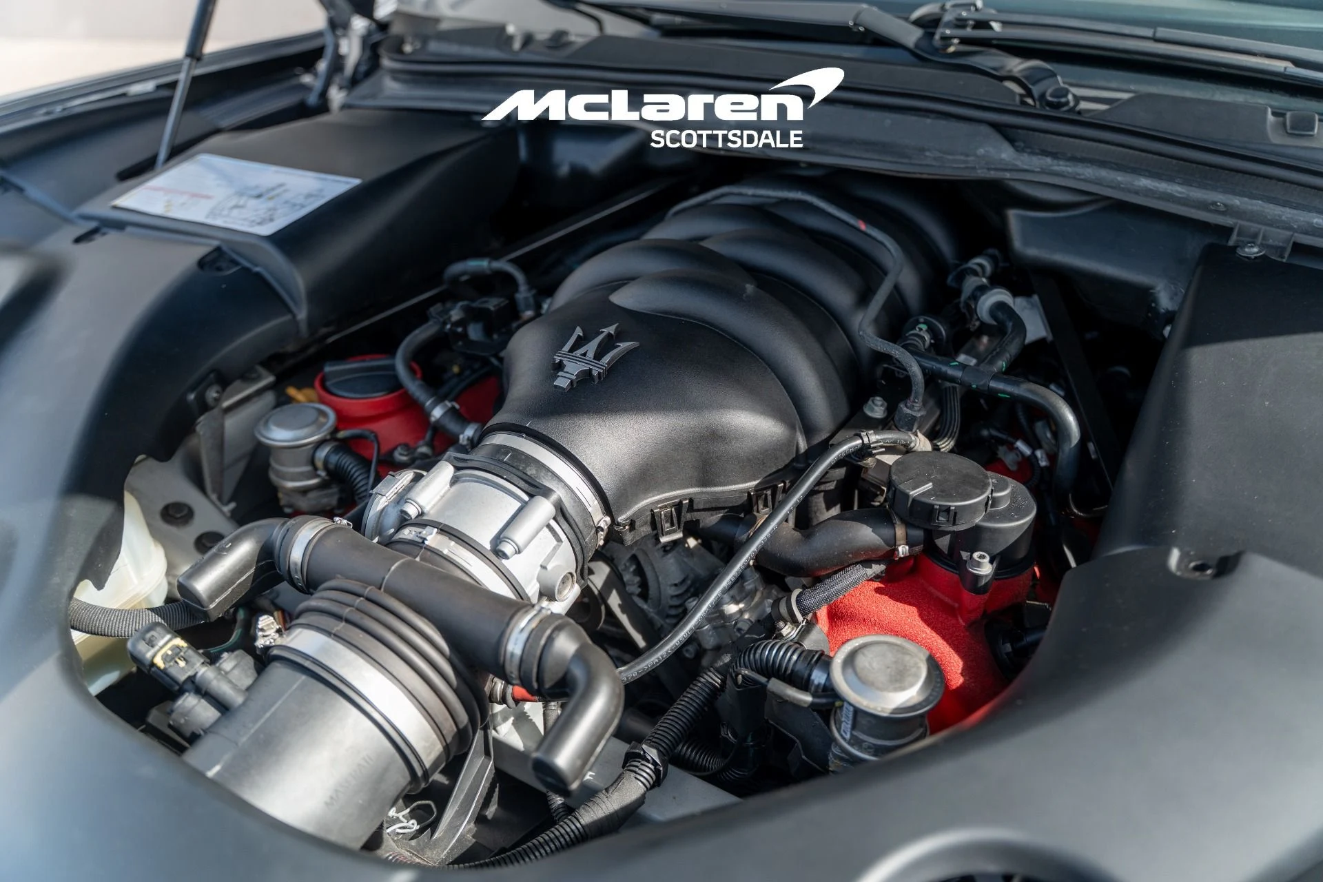 mph030_3971079193_Used_2018_MASERATI_GRANTURISMO_1777046597_dee8a89cfd