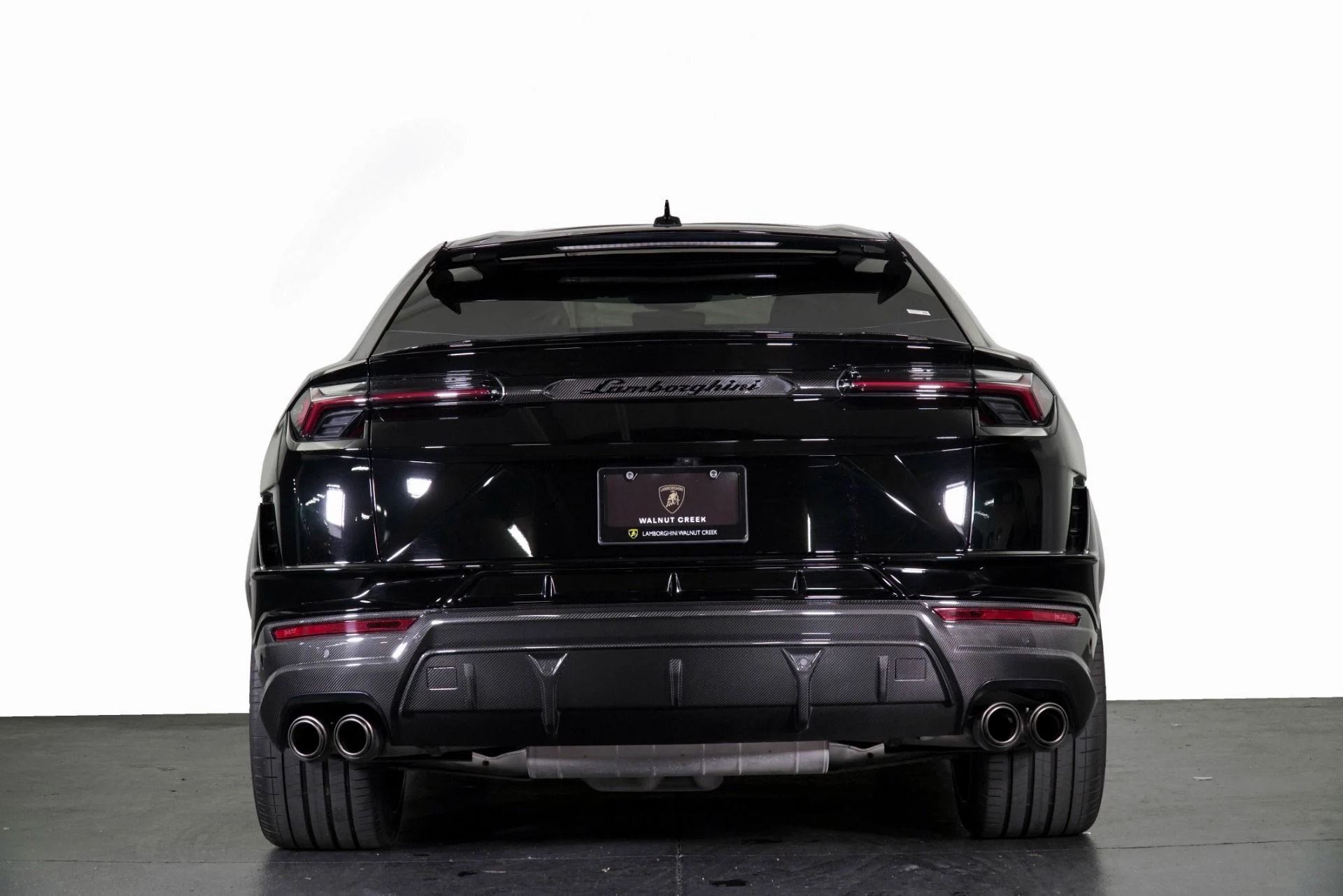 mph030_3978419996_Used_2023_Lamborghini_Urus_Performante_1773400197_66cfb76208