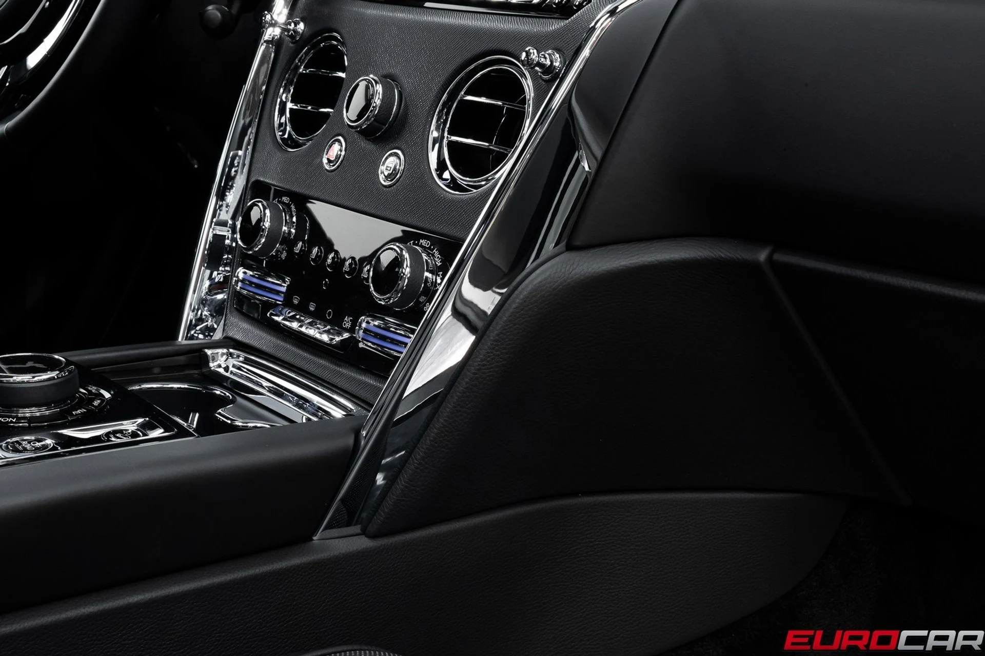 mph030_3981309866_image_31_f9e424426d