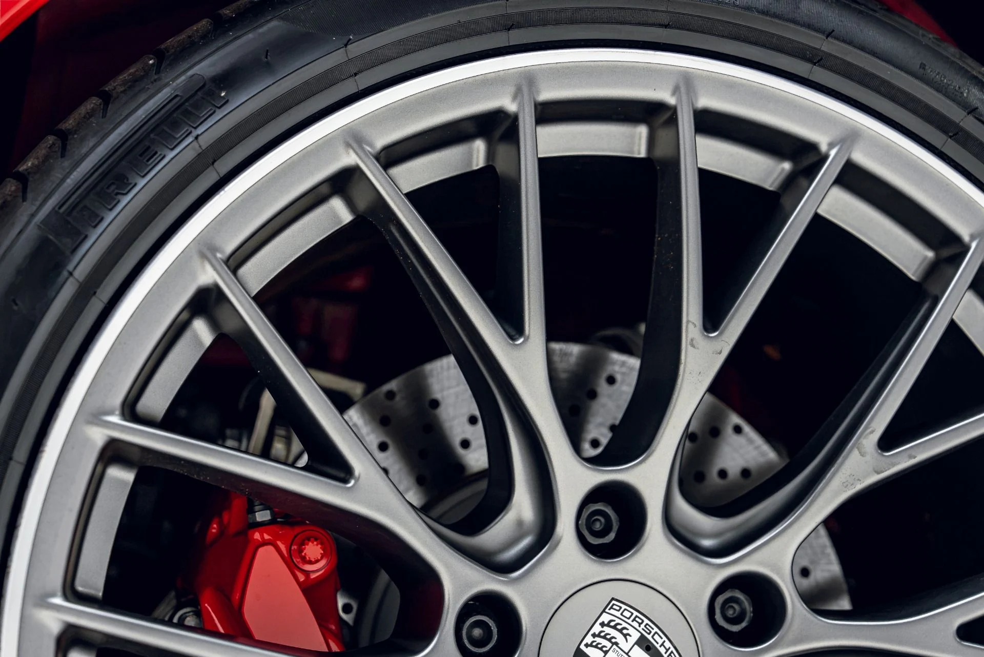 mph030_3991186096_Used_2019_Porsche_911_Targa_4_S_1783372845_f0ea1aafb4