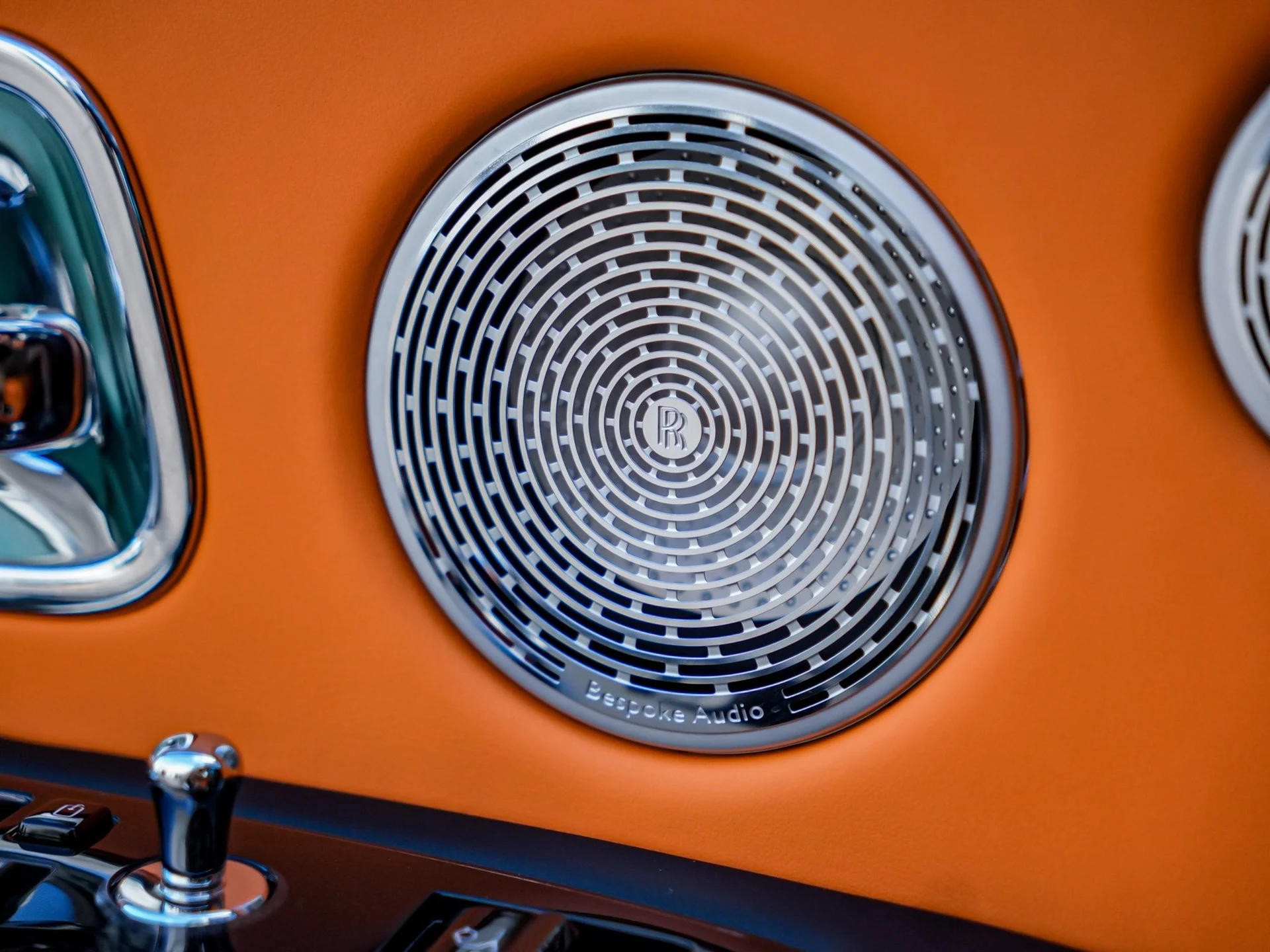 mph030_3994105028_Hi_Tech_Luxury_Imports_LLC_SLA_23_HA_06_VU_236740_image_30_1ba1ea87ae