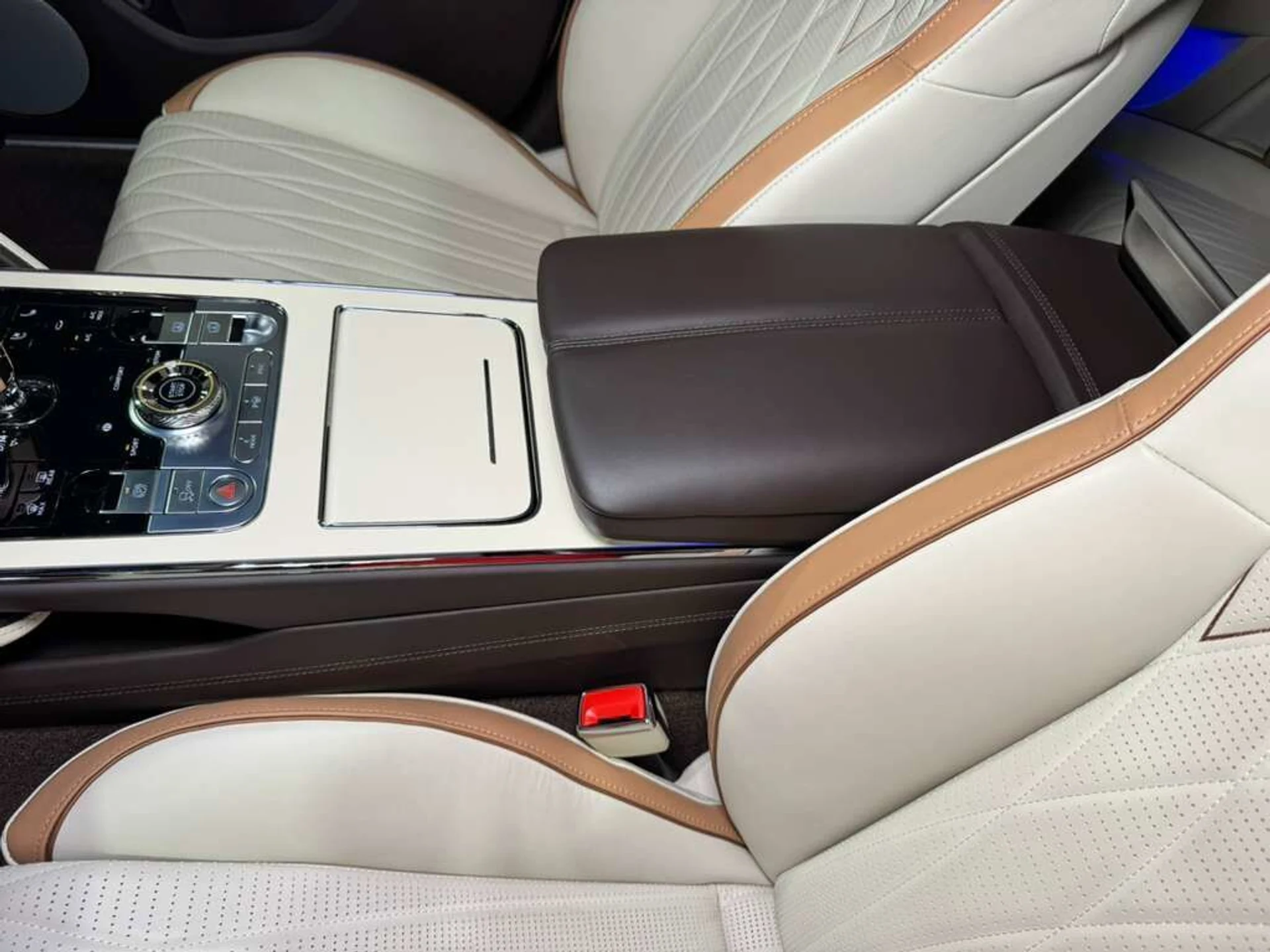 mph030_3996042425_fbd7790493adb29f7c8de86f9ca17b2d_2b7c36ee60