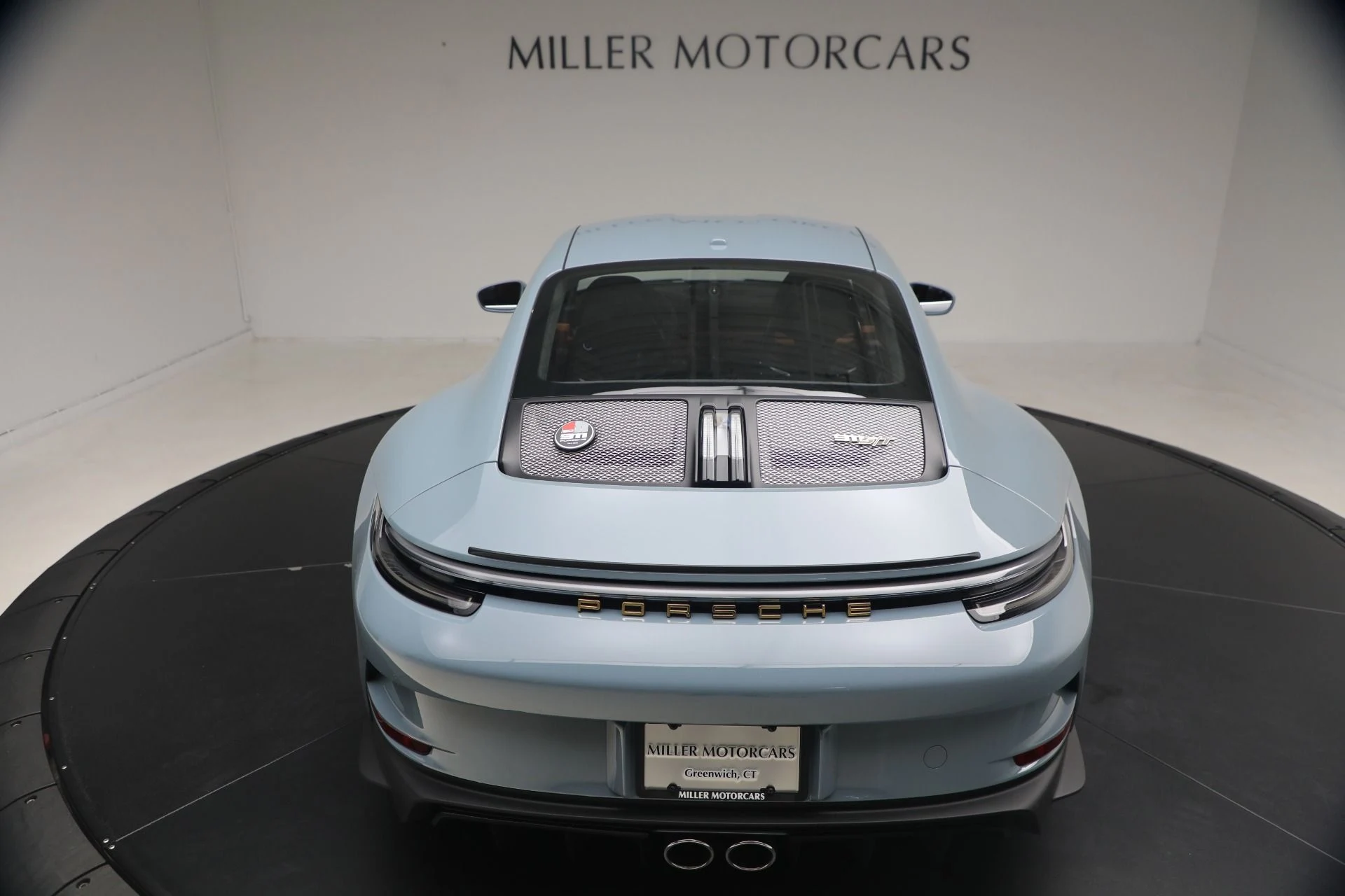 mph030_3998353651_Used_2024_Porsche_911_ST_1764957480_a33f5e99fd