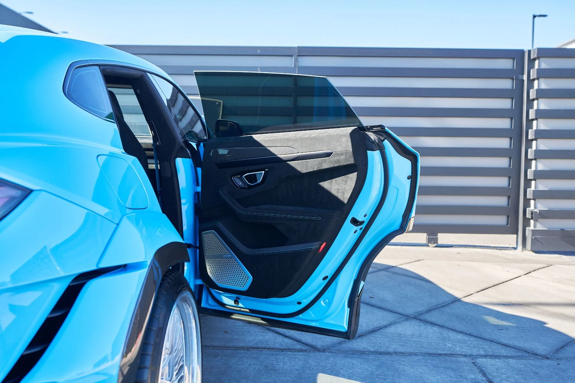 mph030_4002269827_Used_2024_Lamborghini_Urus_Performante_1764957616_7c033cfccf