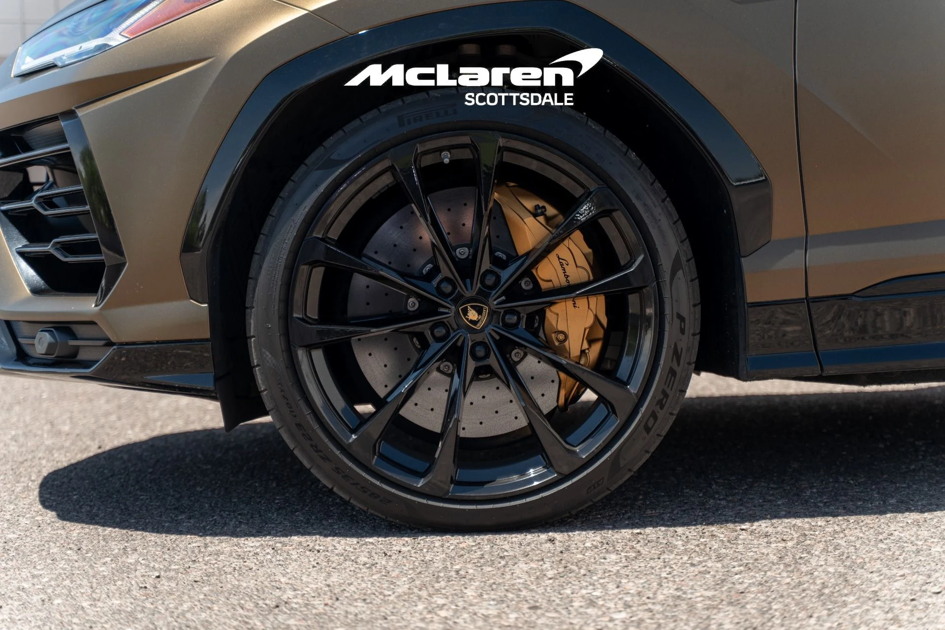 mph030_400323716_Used_2021_LAMBORGHINI_URUS_1777648780_c9d92246b7
