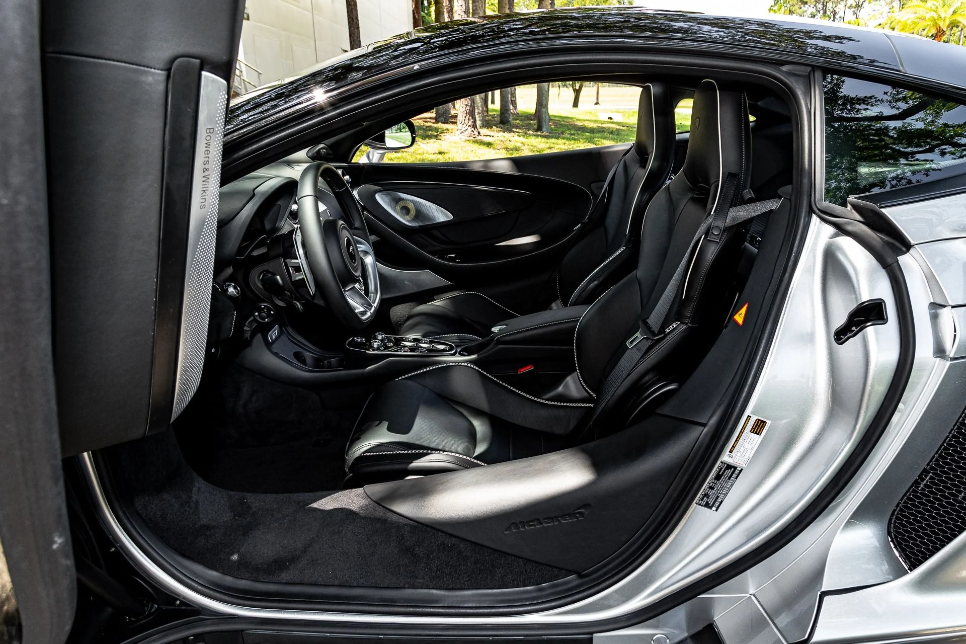 mph030_403205677_137_p31_l_852ef9f3ca