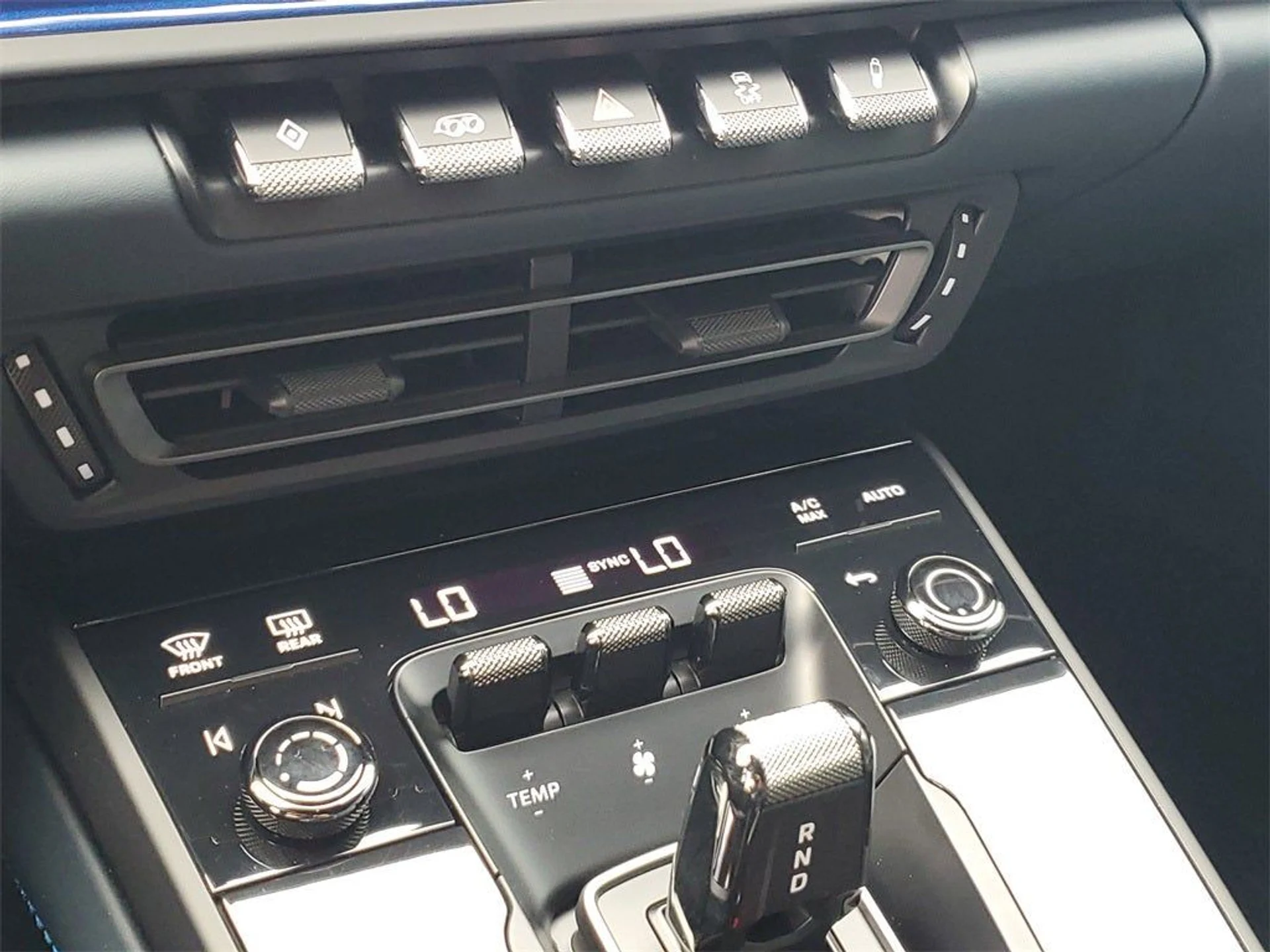 mph030_403591227_31_8e2c30b510