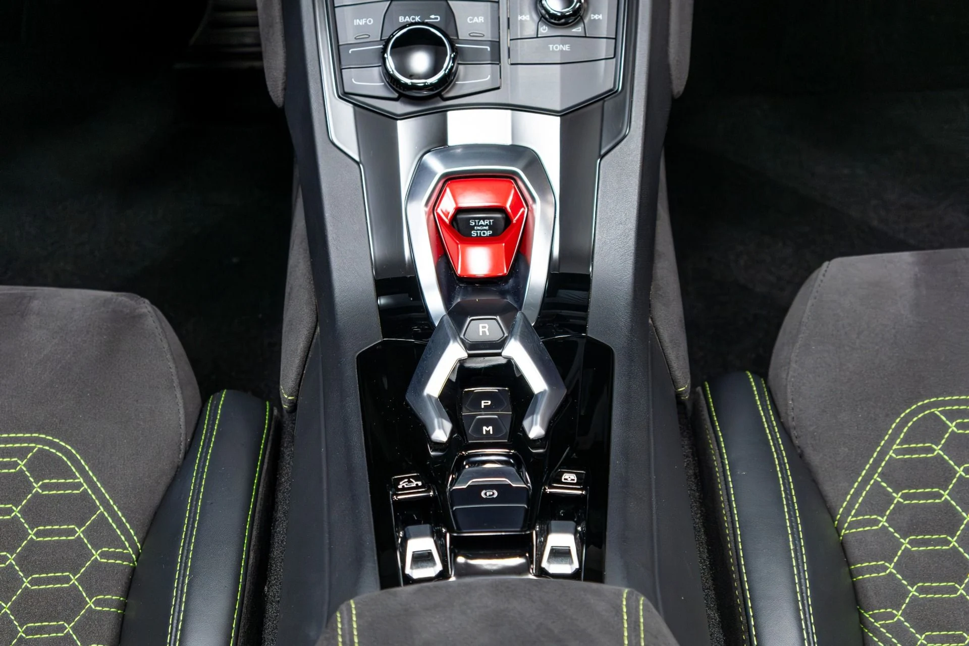 mph030_4036929056_Used_2017_Lamborghini_Huracan_1775865662_95f57bd30c