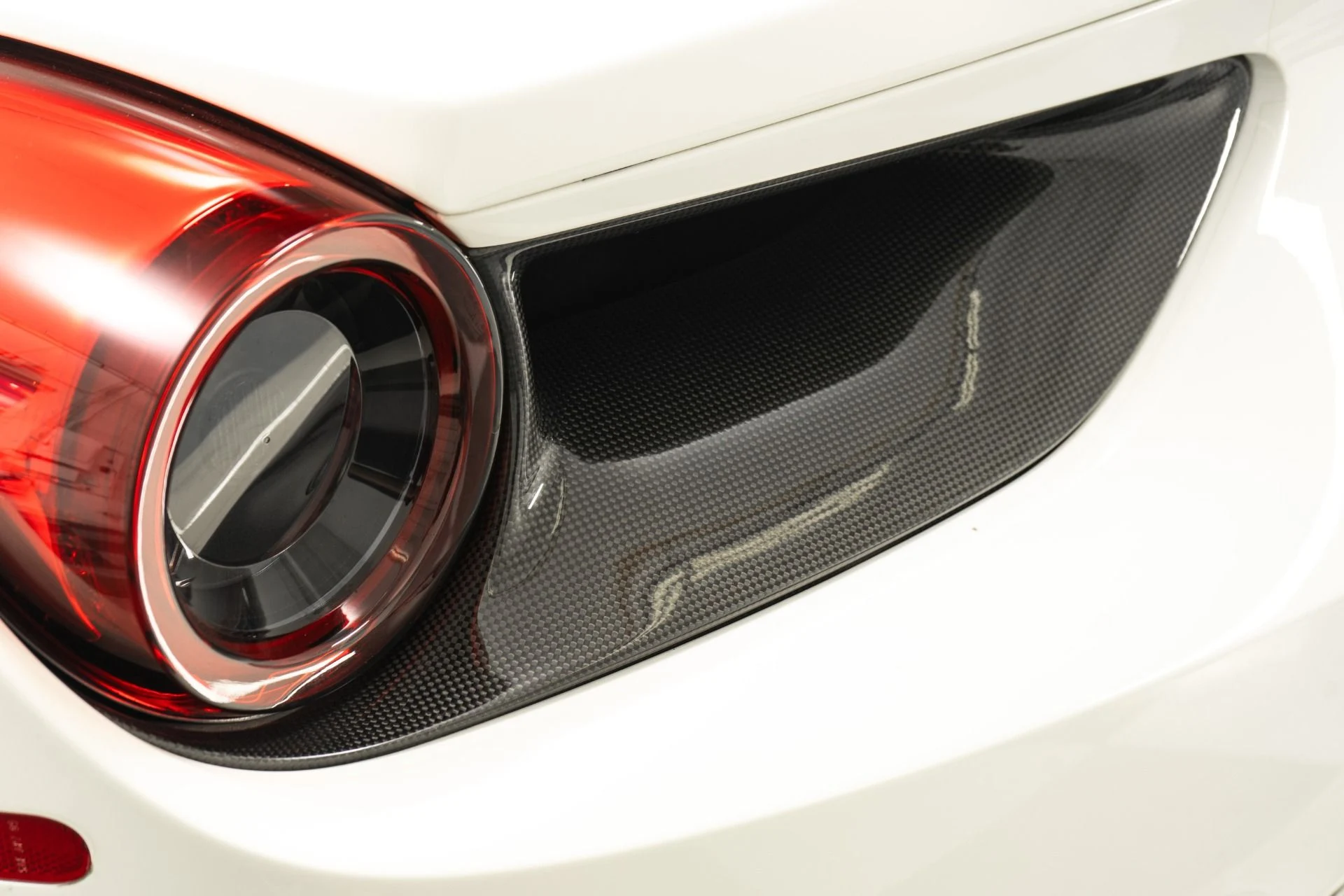 mph030_4037978967_Used_2017_Ferrari_488_Spider_1761946233_c3e6f81388