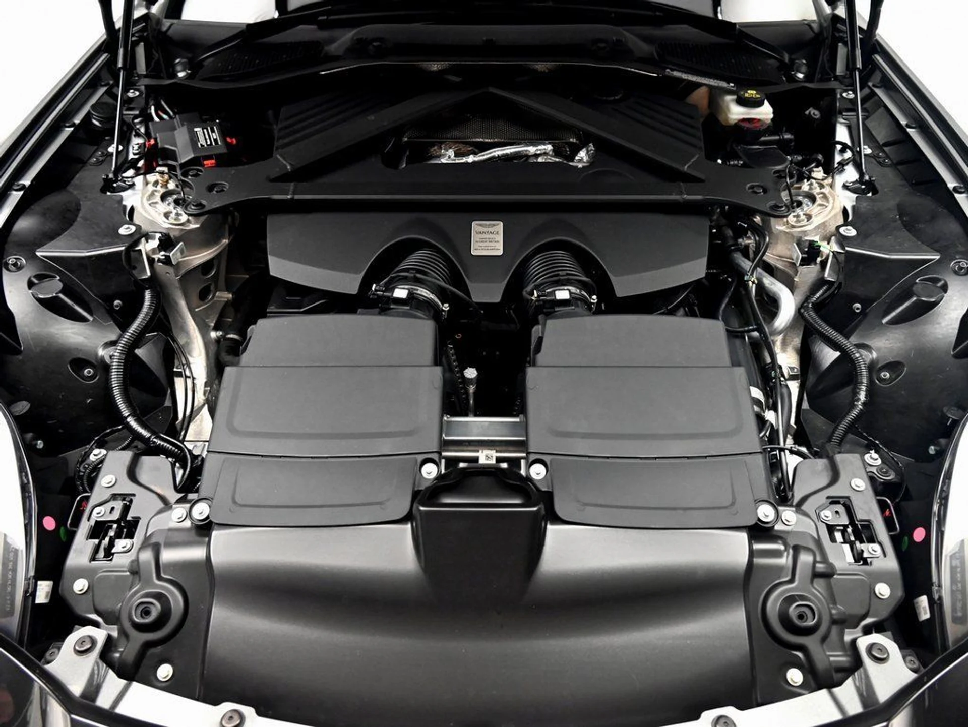 mph030_404173218_fe4ef1802e68e657d23d319a67728e77_6391ba74dc