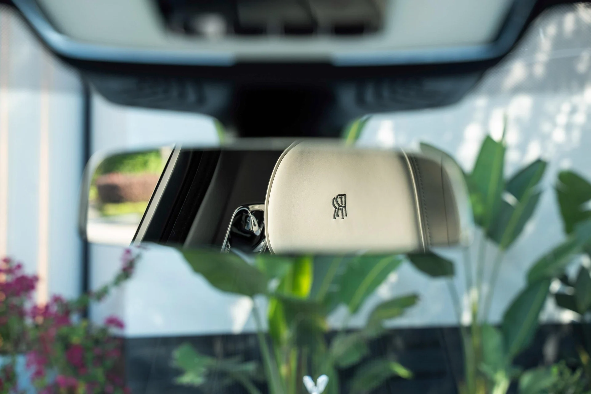 mph030_4044719492_476162068_695cc6688f3ee920bf5188d3_6387400a71