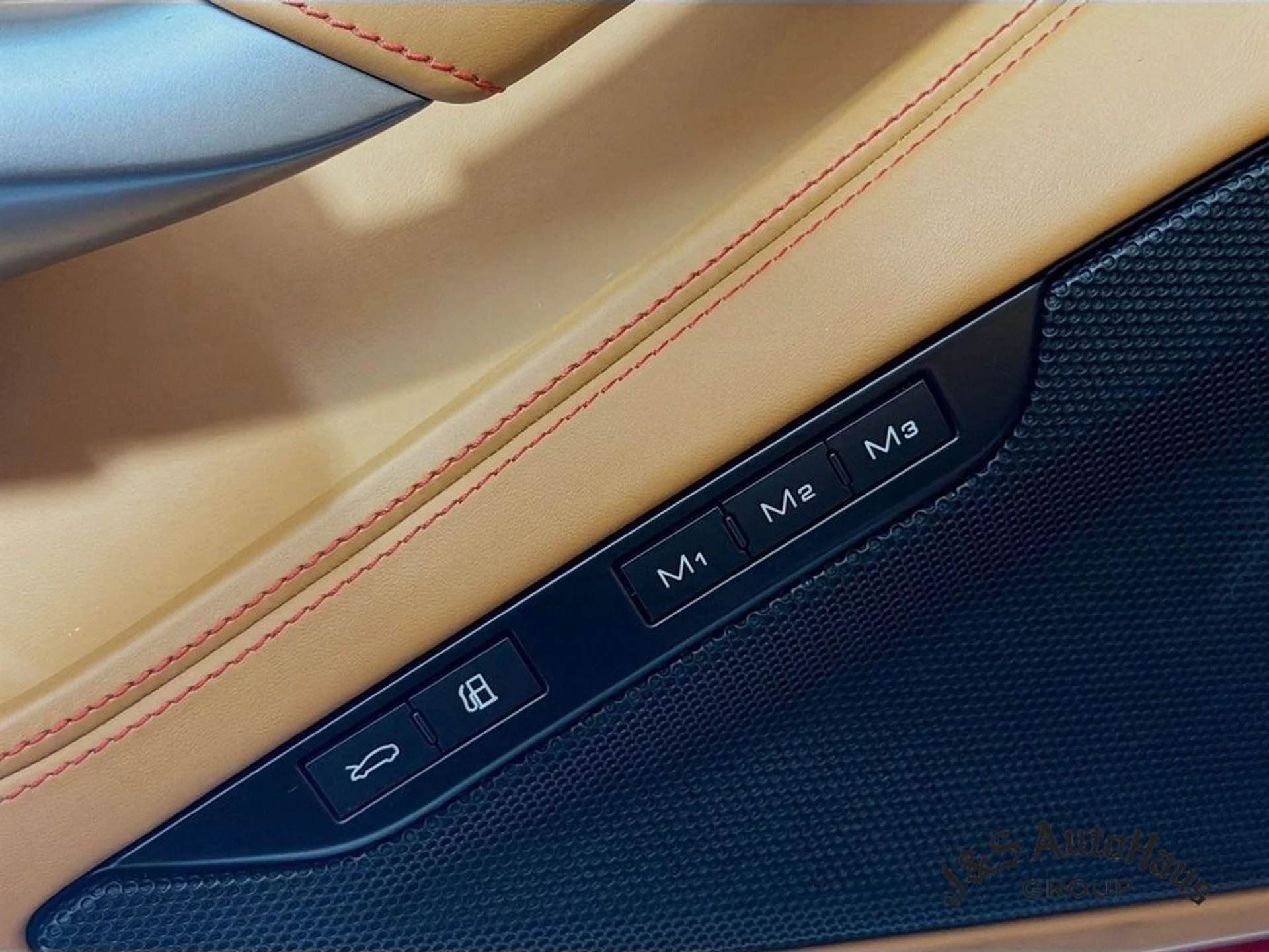 mph030_404482976_d284etnmkjlrrjnmeuc2oj71mxu8_ab2a8c760f