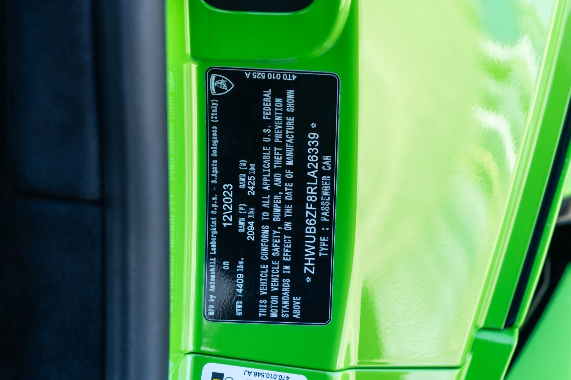 mph030_4056987599_Used_2024_Lamborghini_Huracan_Tecnica_1764704273_d580c2c45f