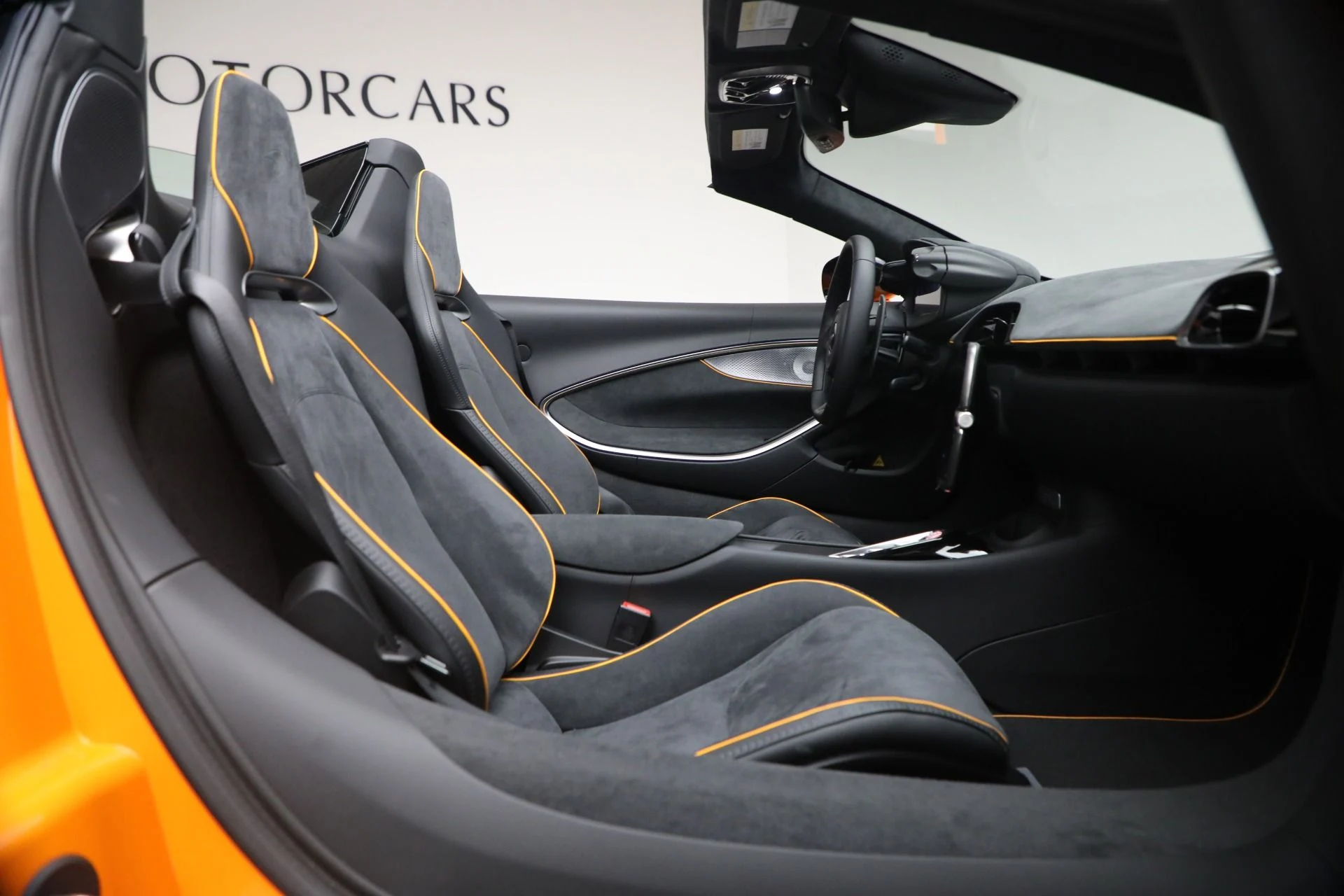 mph030_4062538710_New_2026_Mc_Laren_Artura_Spider_Performance_76e14c17c3