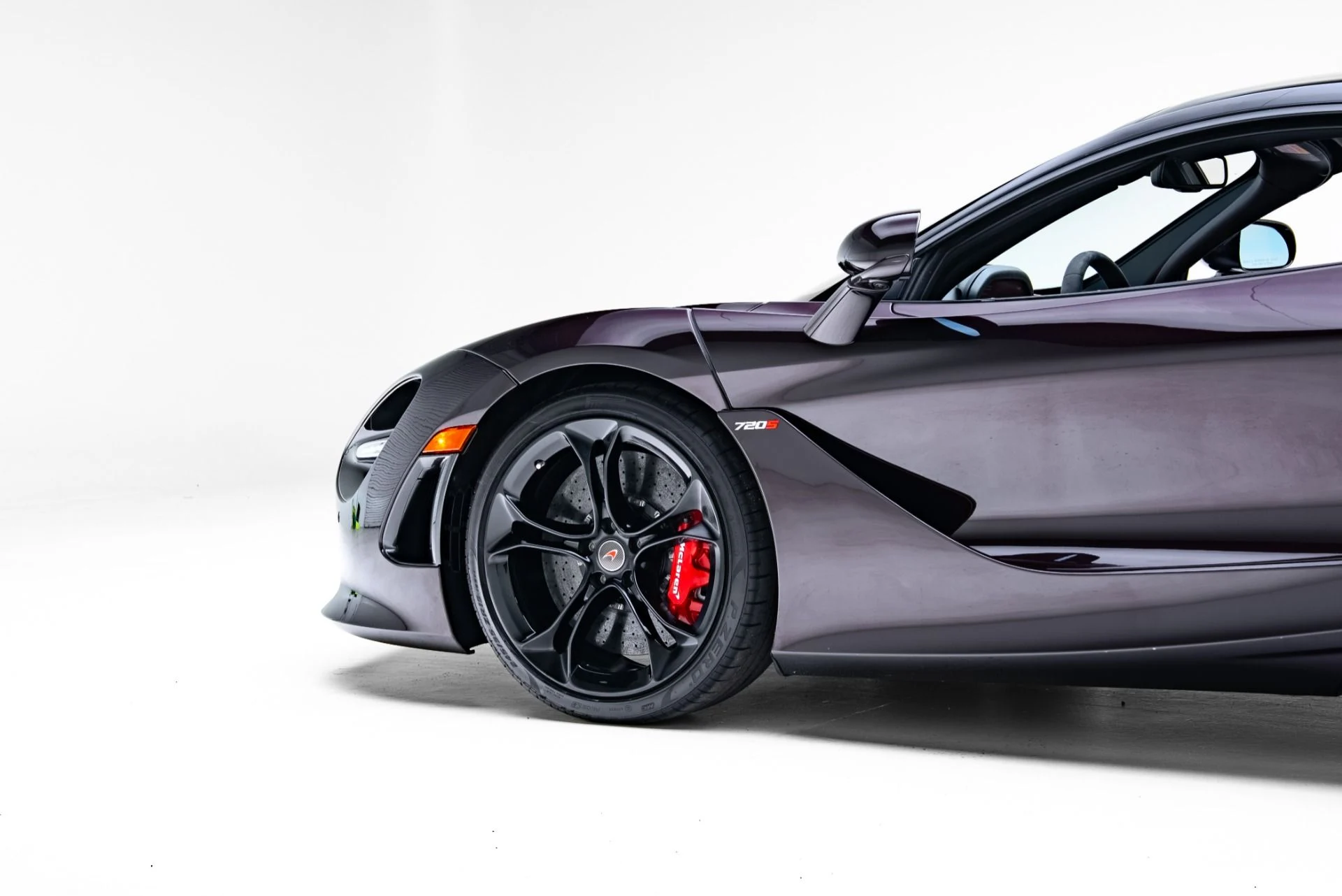 mph030_4064579352_Used_2018_Mc_Laren_720_S_Luxury_1771626810_fd0133df32