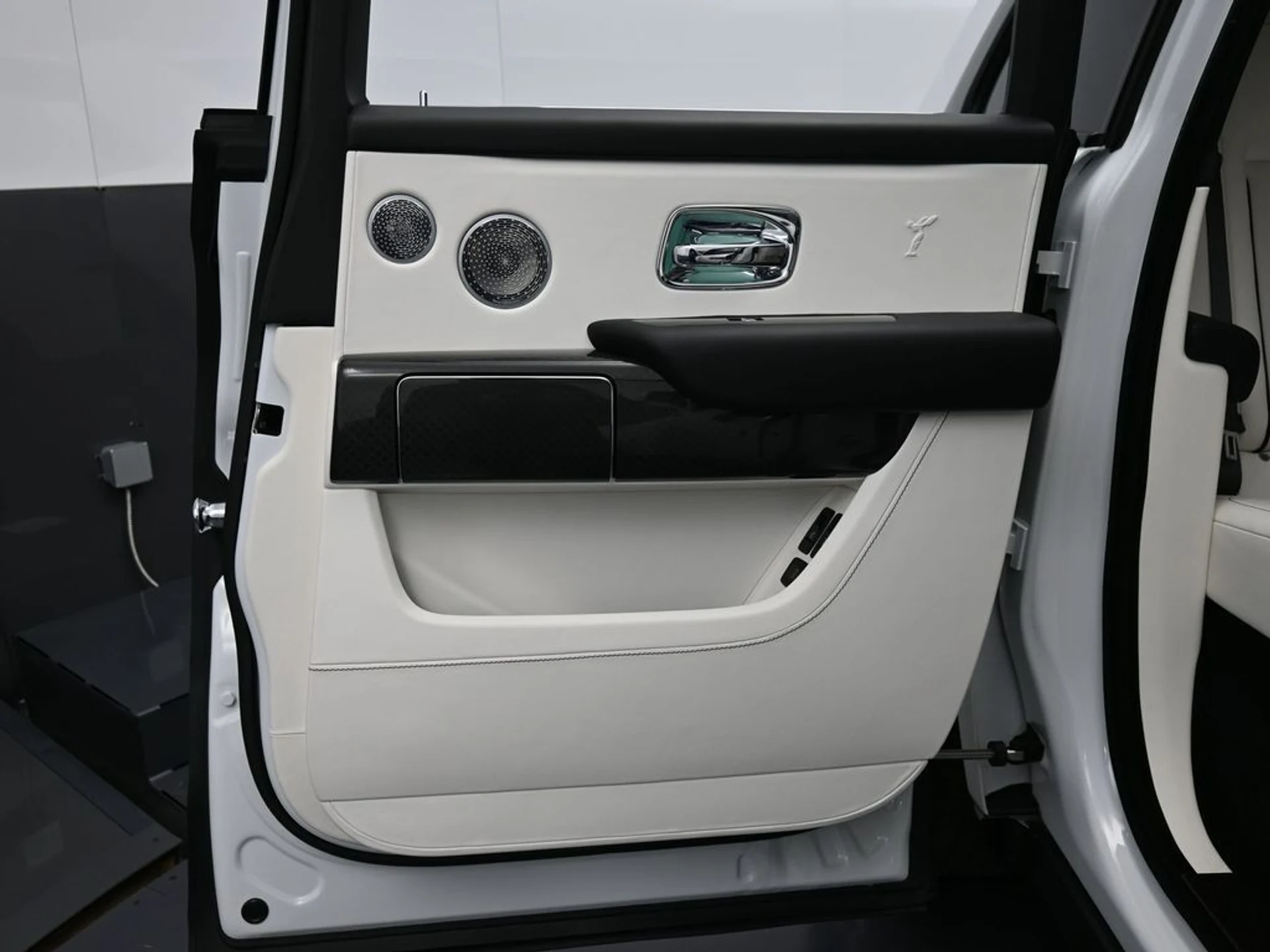 mph030_4066128677_f2ab705387f8e4dd2ff8b24252761114_32895cd5c2