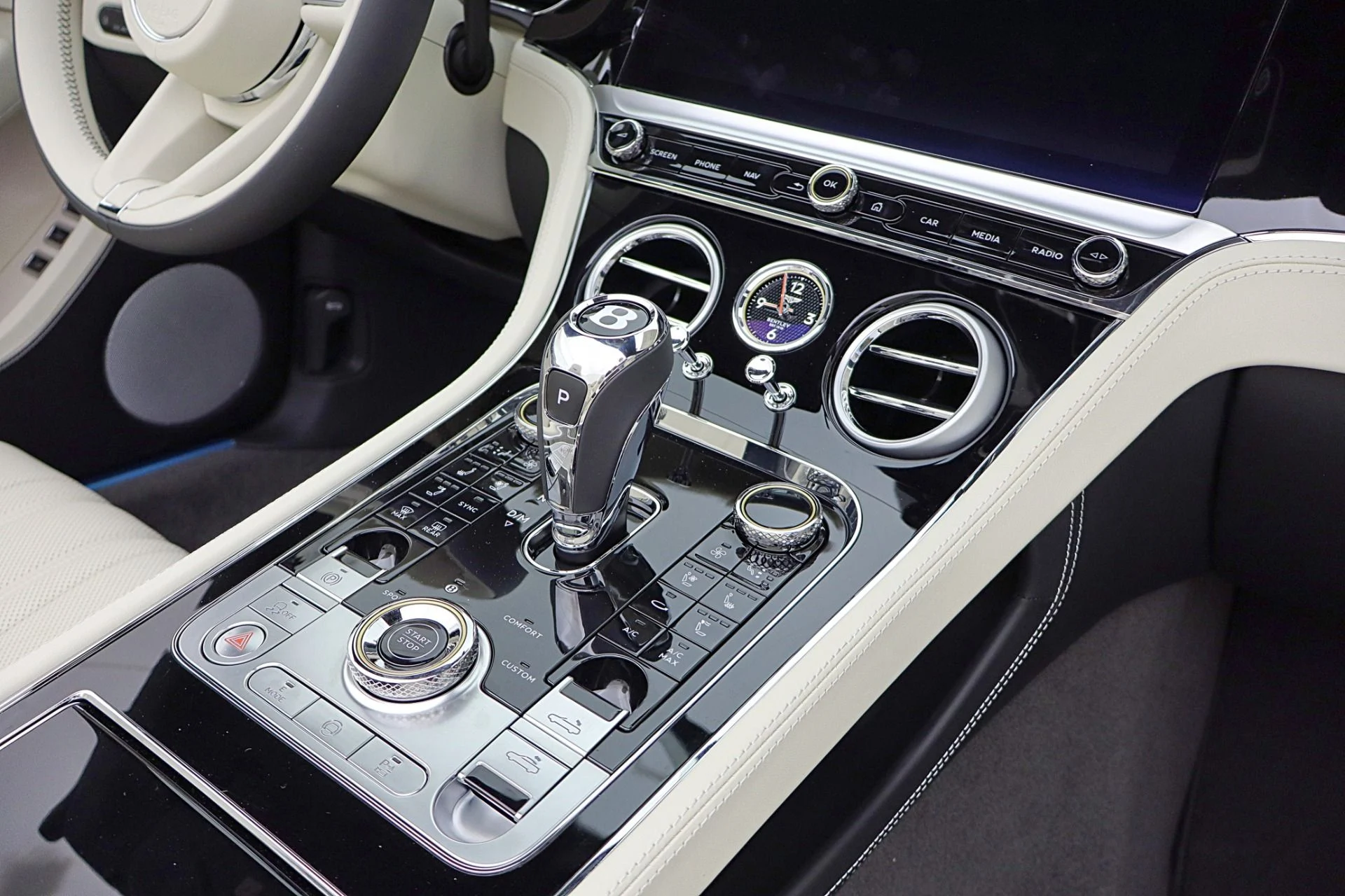 mph030_4070457493_New_2026_Bentley_Continental_GTC_7789dbe1c3