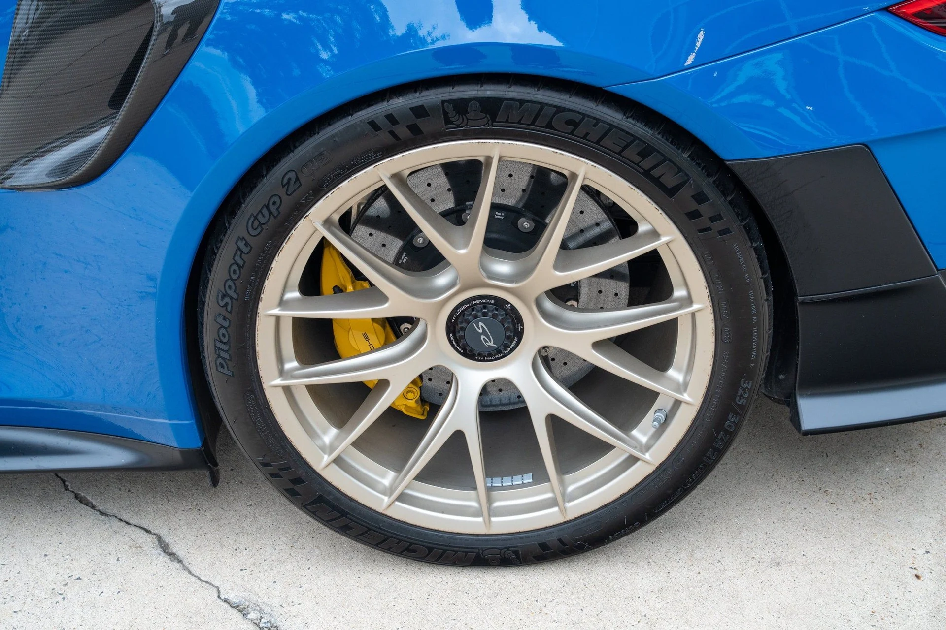 mph030_4071122527_03e0eb21040f412d85abdfd383d4f6b3_f2bec635a6