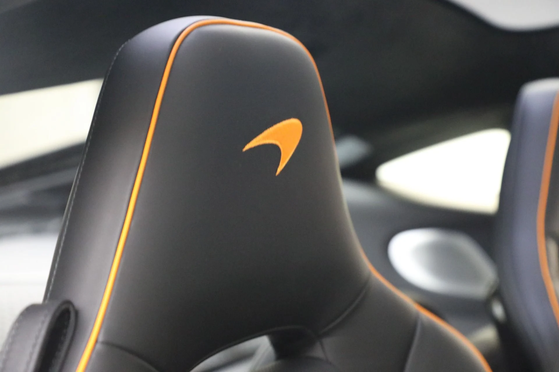 mph030_4071353051_Used_2023_Mc_Laren_GT_Luxe_93ad8e67c1