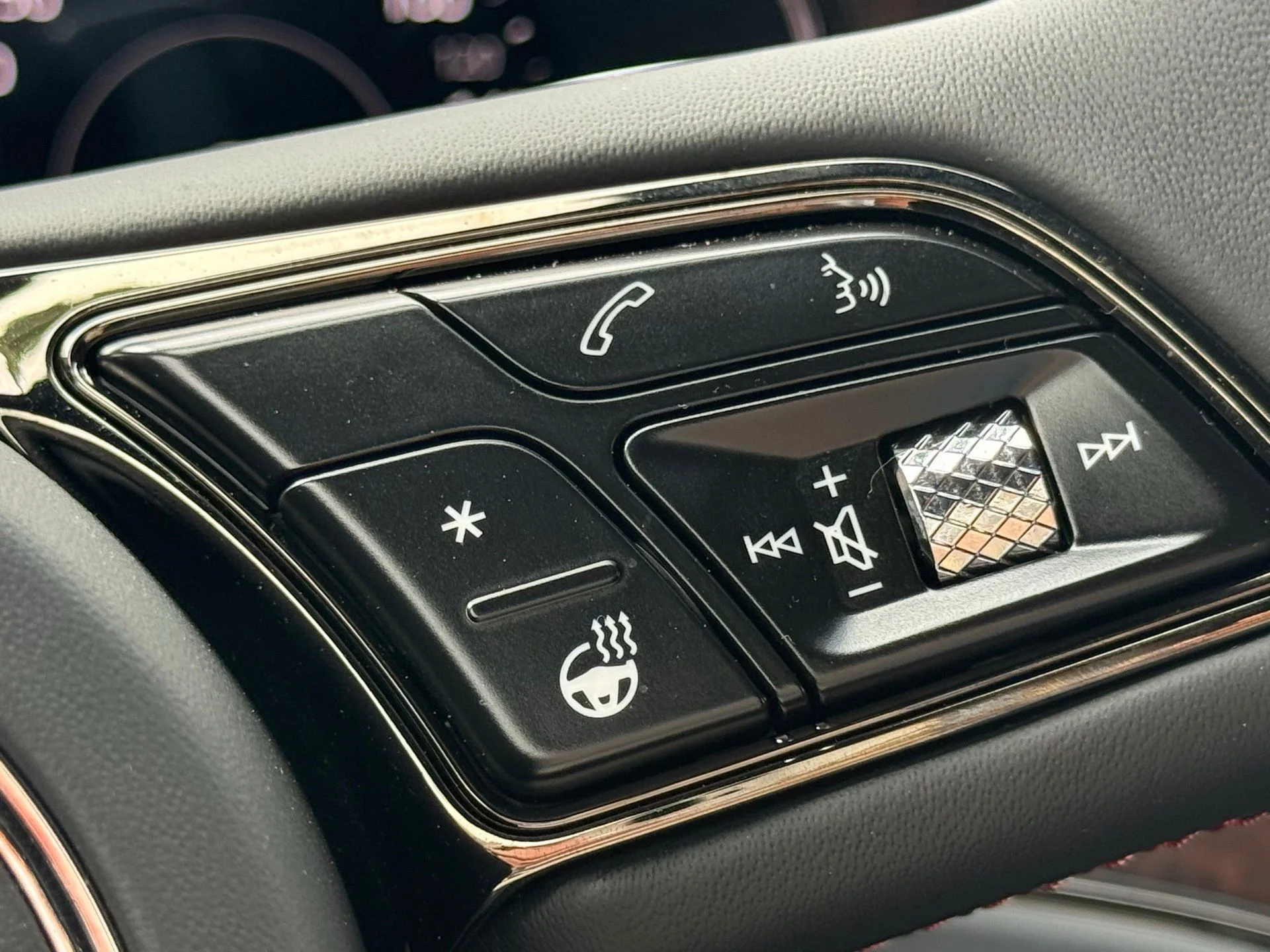 mph030_4071910205_10122af84f5343e285b4ee8cc3c99b51_37c7eb0911