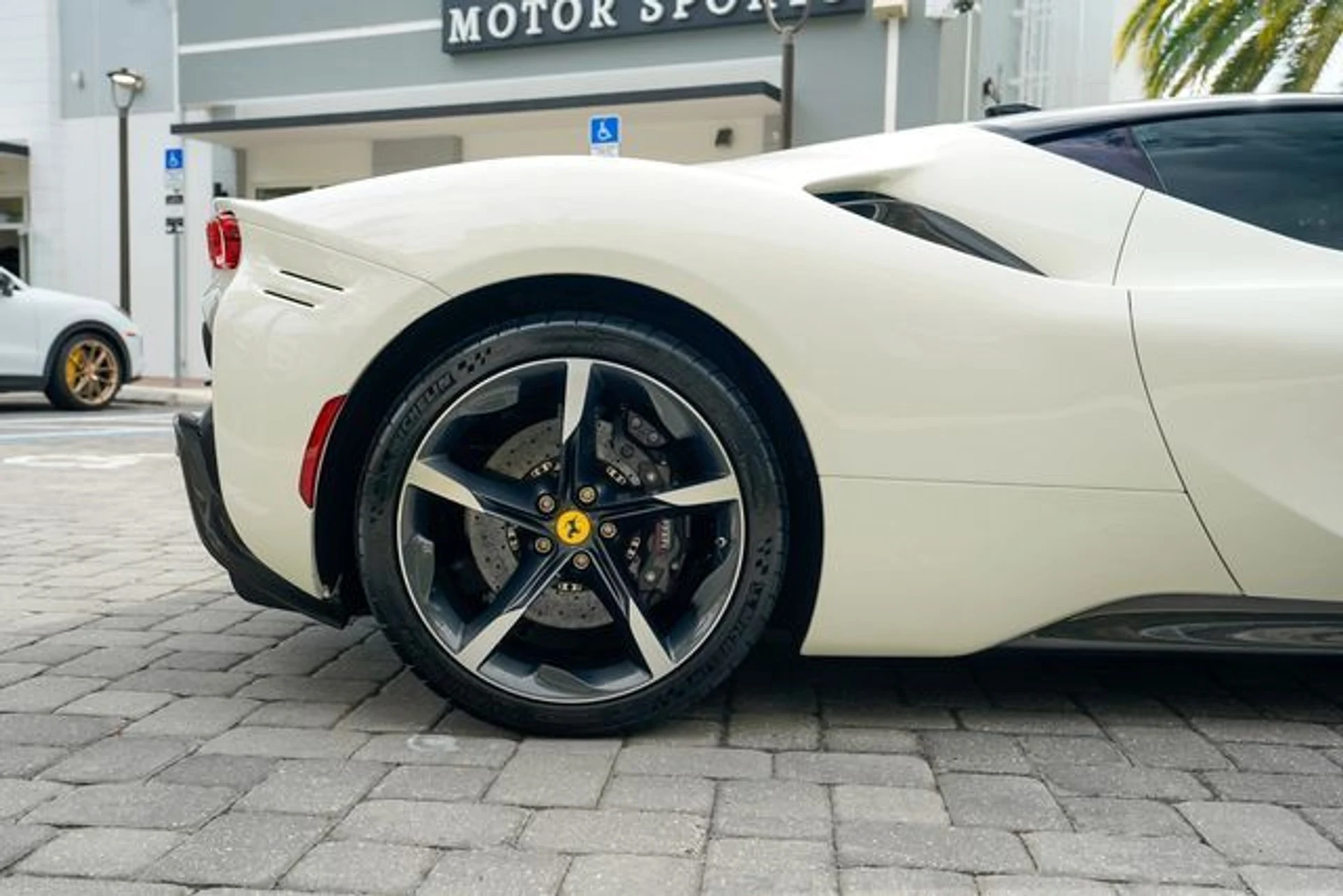 mph030_4074397247_22977808_31_5447181a33