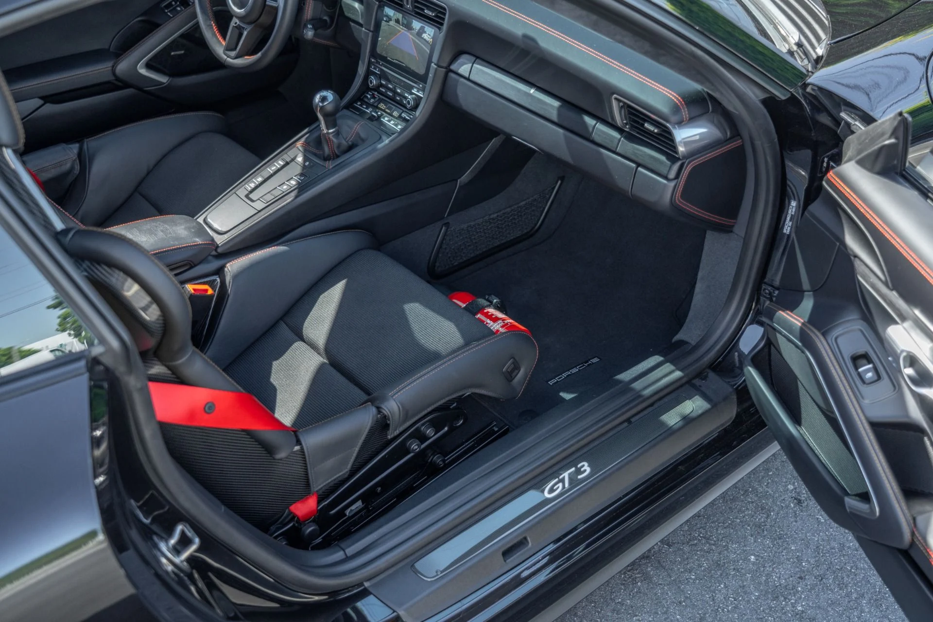 mph030_4075192174_Used_2019_Porsche_911_GT_3_Touring_1760739236_188455be6d