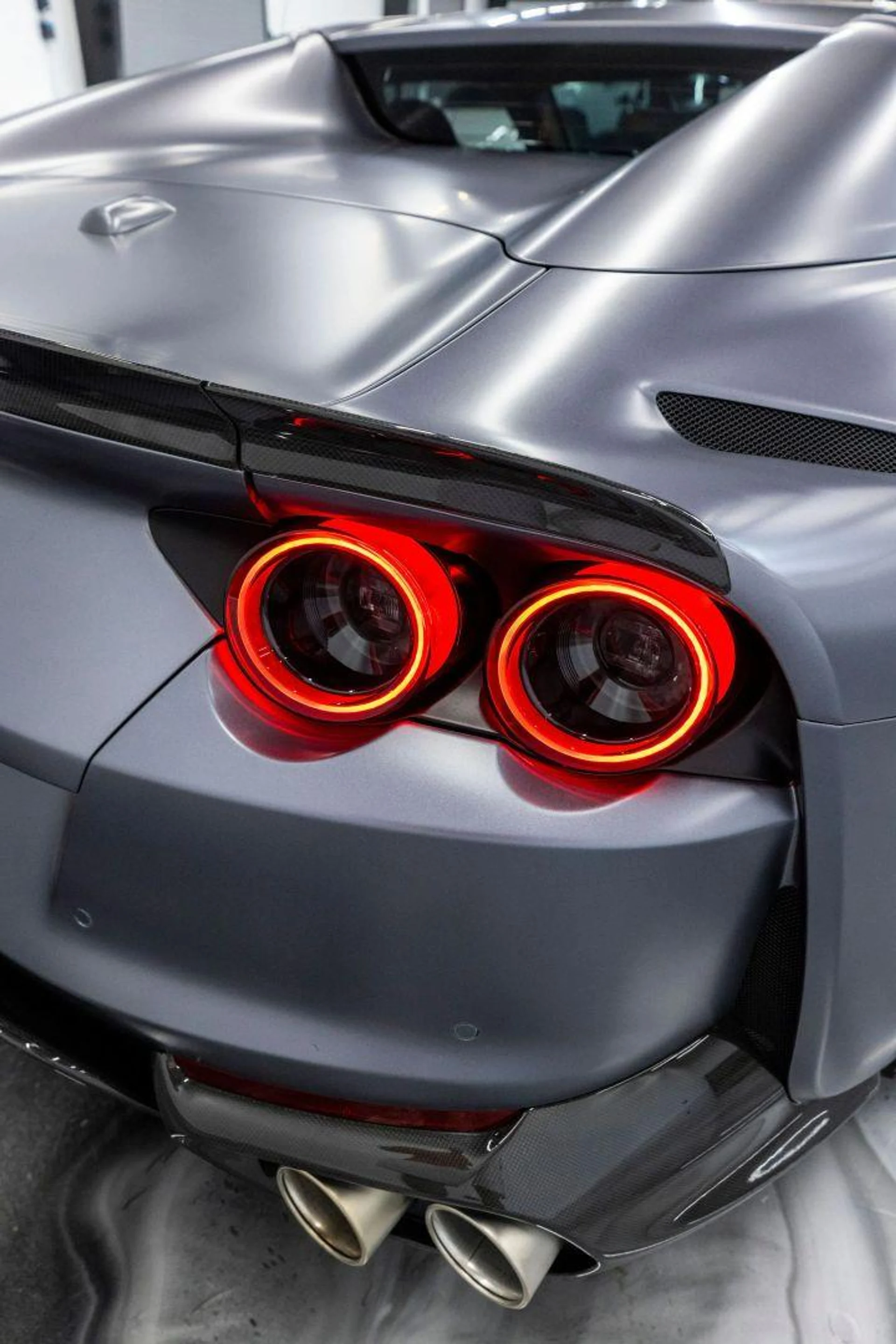 mph030_4086080738_Used_2023_Ferrari_812_GTS_Convertible_2_D_1792452576_6d85feffd1