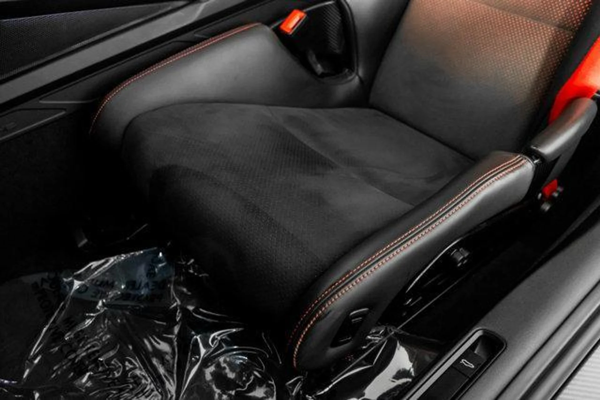 mph030_4087131841_Hf8_Ry_Tq_It6_Oj_NX_6_Uyp8jog_P9_bg_fd08af54ce