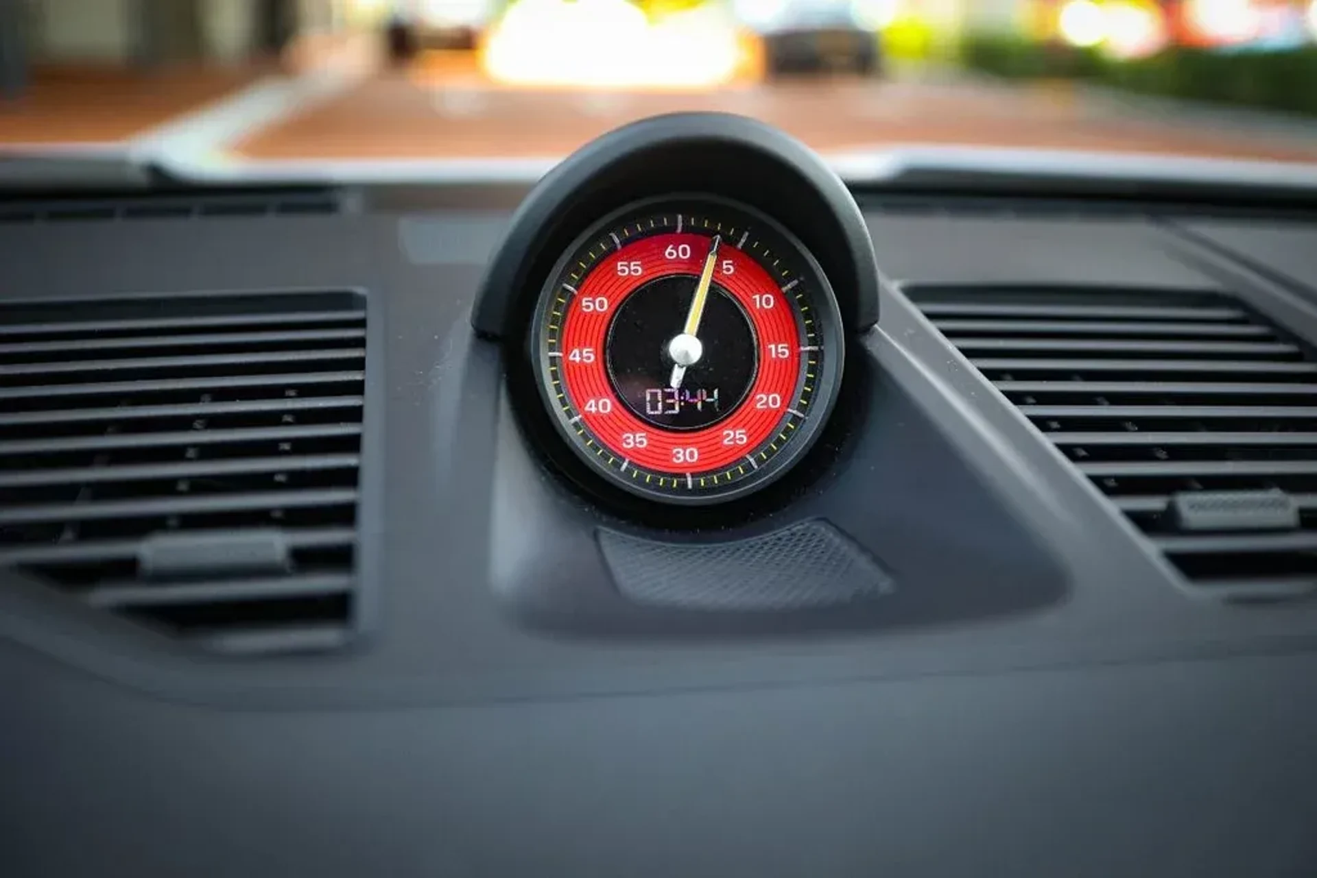 mph030_409672433_25591355894bc5531ae033676a154b1a_7ba219559e