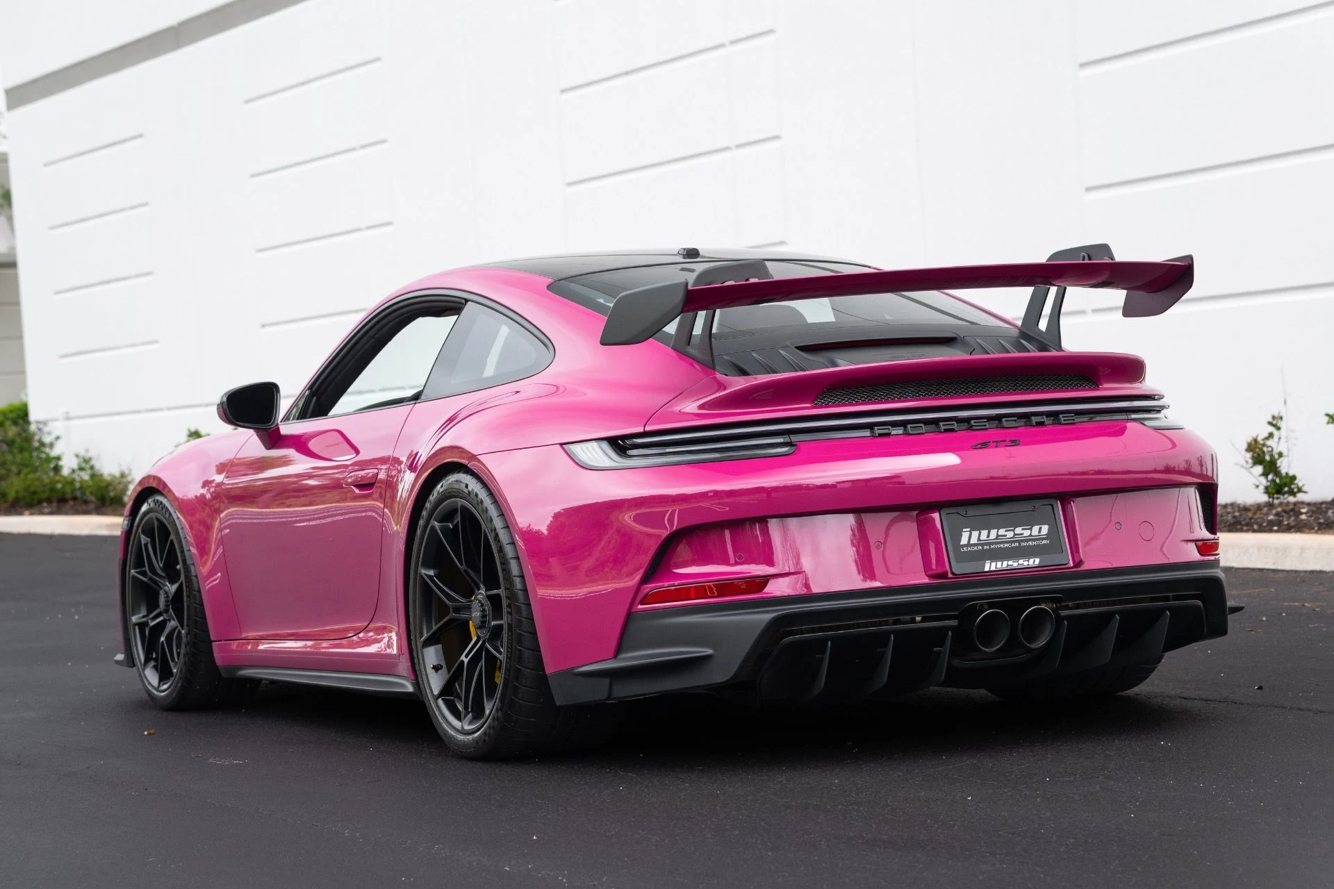 mph030_4098128285_Used_2024_Porsche_911_GT_3_1776966322_70de198645