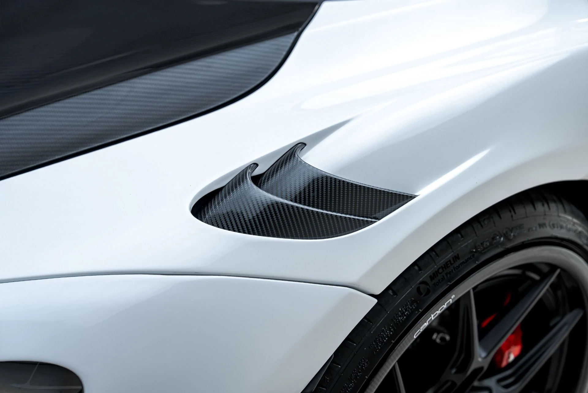 mph030_4099521755_Used_2024_Mc_Laren_750_S_Spider_1788366787_39c09b7969