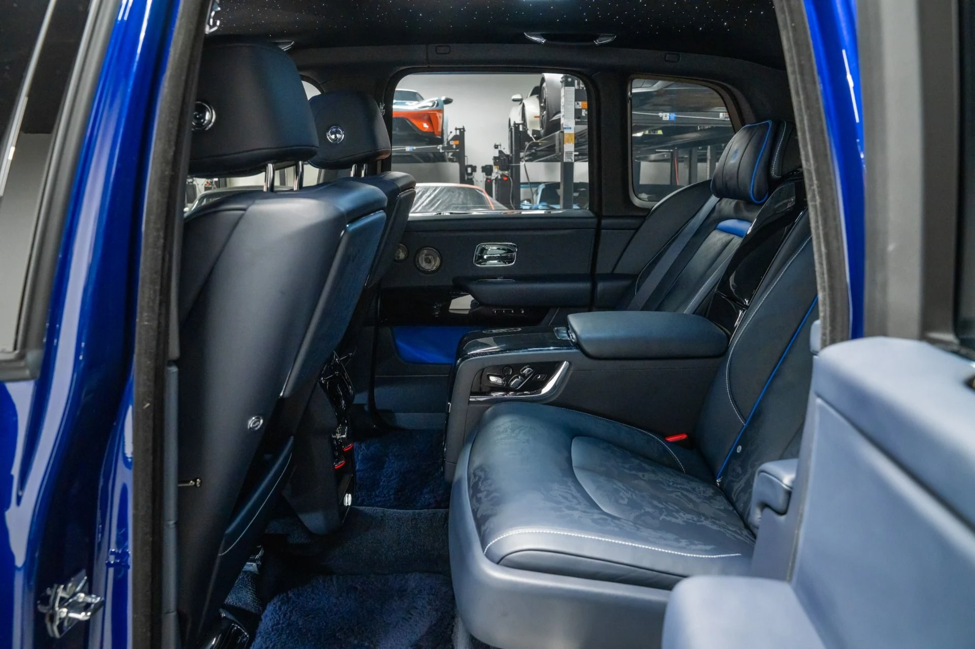 mph030_4108371420_Used_2024_Rolls_Royce_Cullinan_Black_Badge_Blue_Shadow_Edition_One_of_62_Built_Massive_629k_MSRP_1768253666_3d01e9a00f