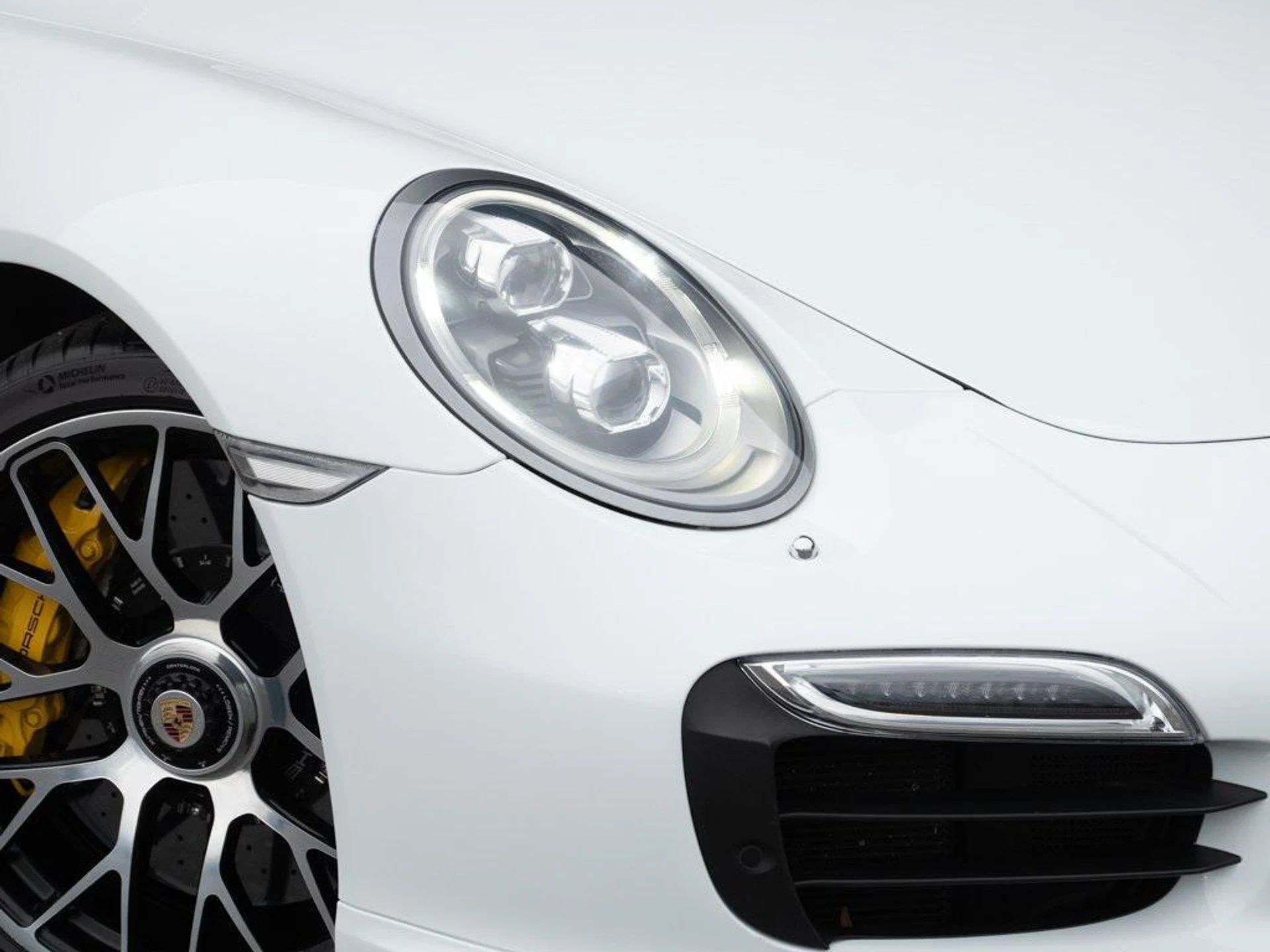 mph030_4113180653_f_V0_Gf_F_Jgn4_NZU_0_N7g_NM_NPY_2_WP_4_e2baa1efd4