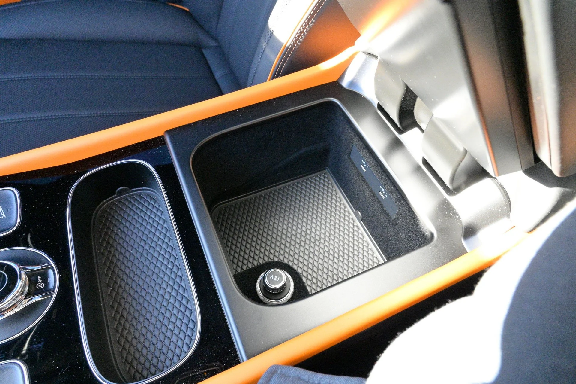 mph030_4124357872_36c9b23b16f945339f371c3405562f9b_36d1061c9d