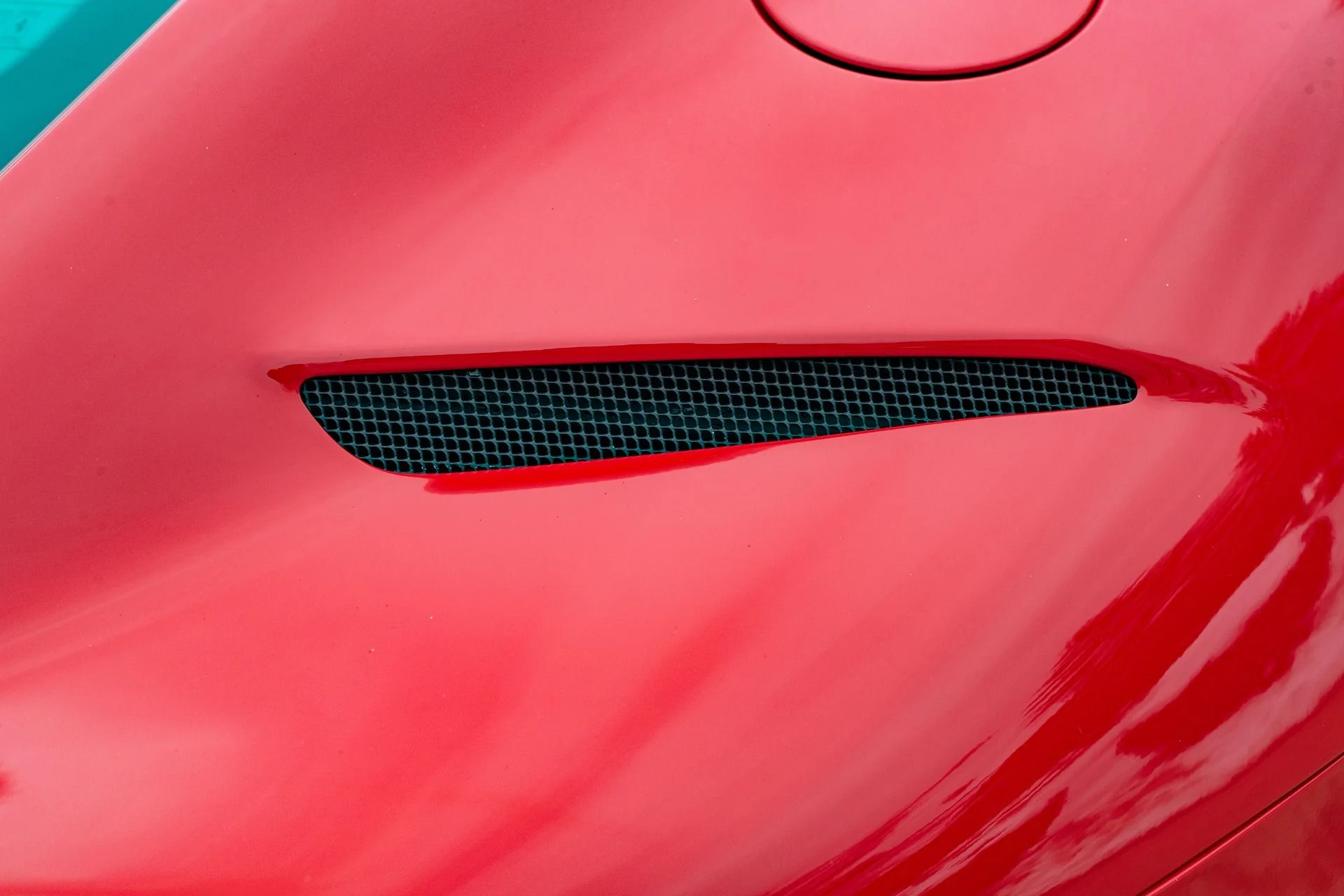 mph030_4128657454_Used_2020_Ferrari_812_Superfast_1765217828_2efb4e959b