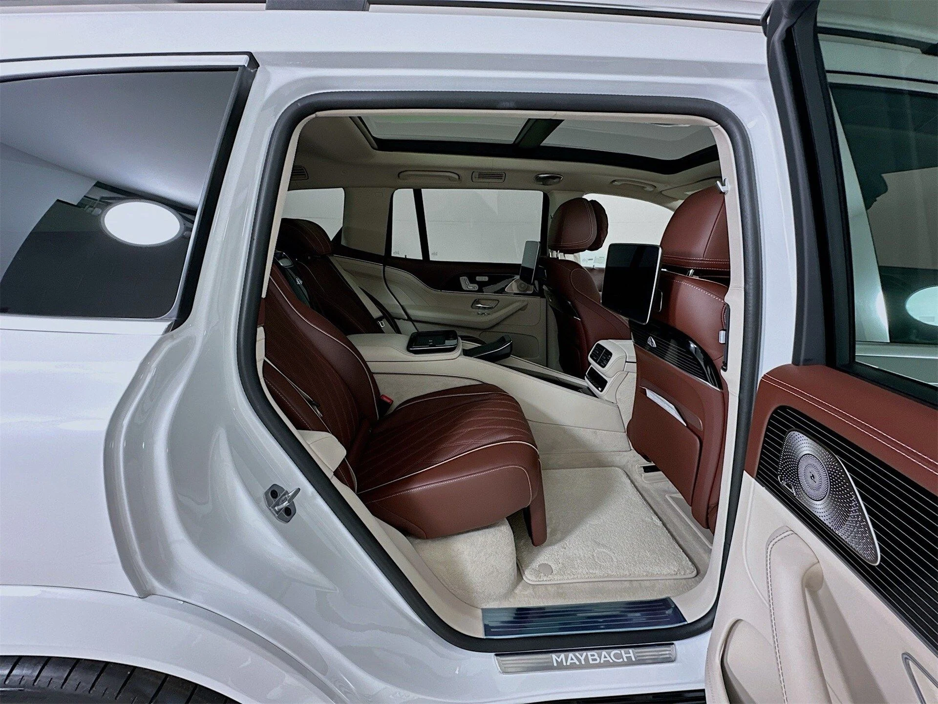 mph030_4135176291_cd91e2ef9fb19cb899ce10c52aaee8acx_6758e379eb