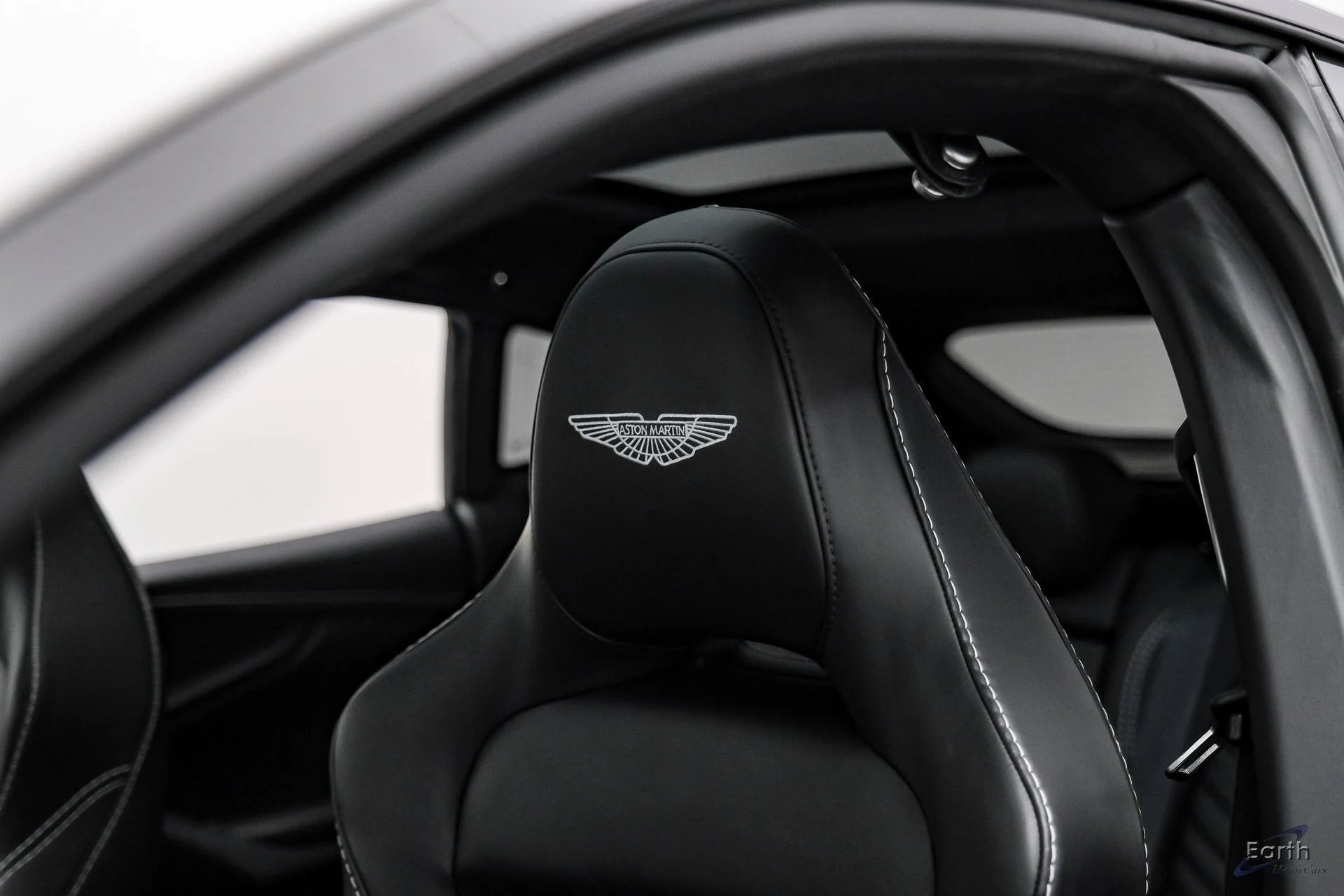 mph030_414208848_22fe59e46ee46dde59138bf2d55795ddx_5c2a740794