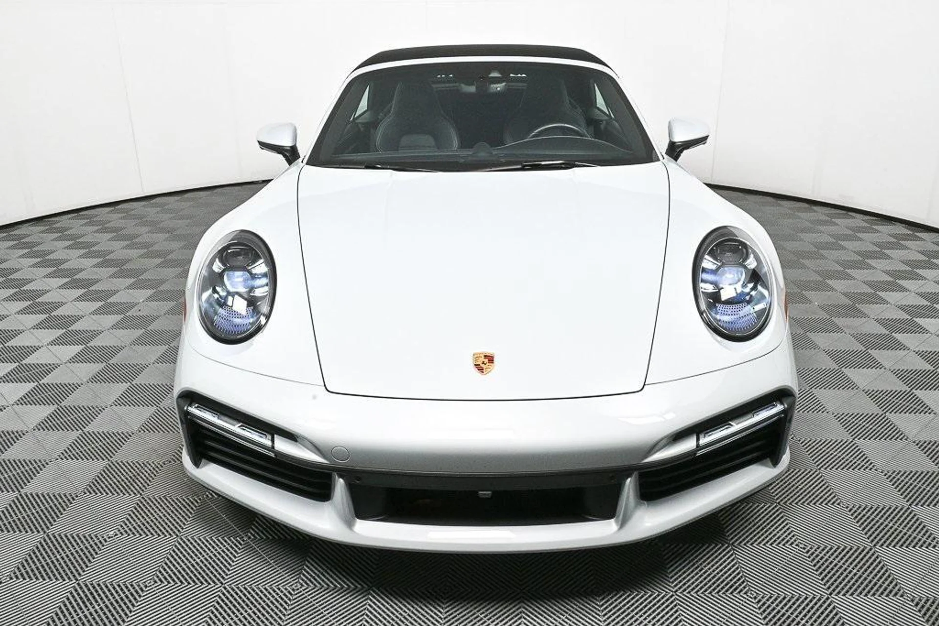 mph030_4145501404_PQ_1wd_D6_LR_9_T_Olnqhvlo7g9_B1p_Q4_54e903d241