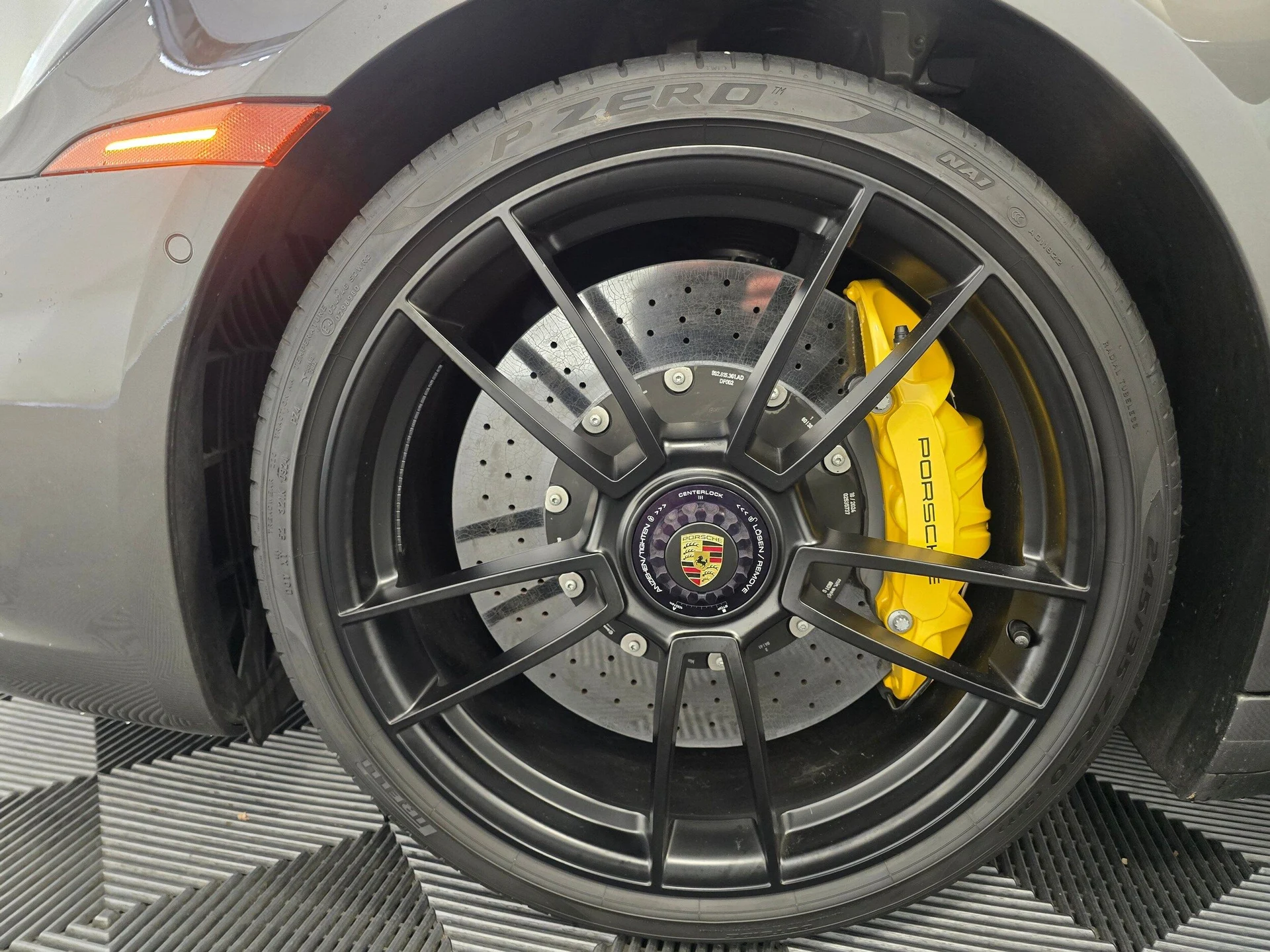 mph030_4150589673_a038b8054492d9a7104bdeac1d6195fbx_fbeba4470f