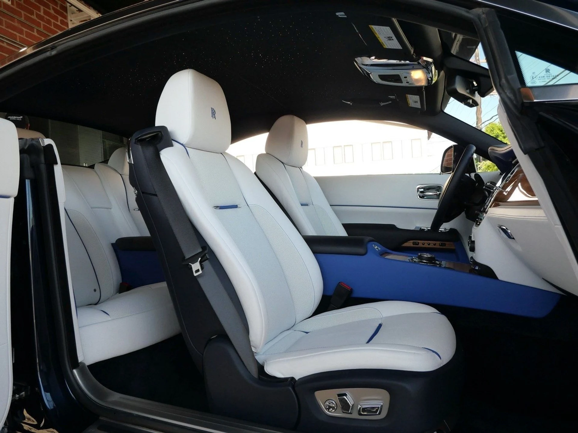 mph030_4157555328_cd6e8bdb8149b24902d0672b36fc1e9ax_e4c74750c8