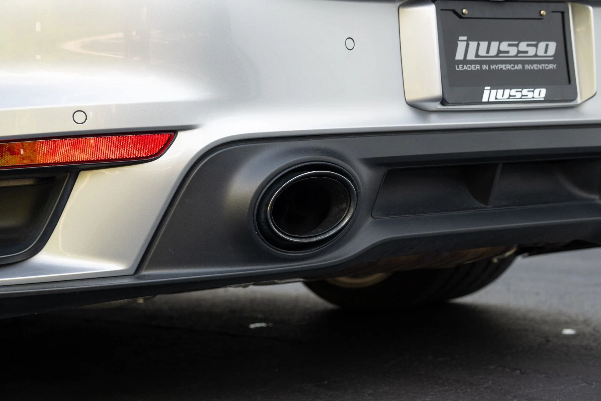 mph030_4159722056_Used_2021_Porsche_911_Turbo_S_1758737347_1121c68898