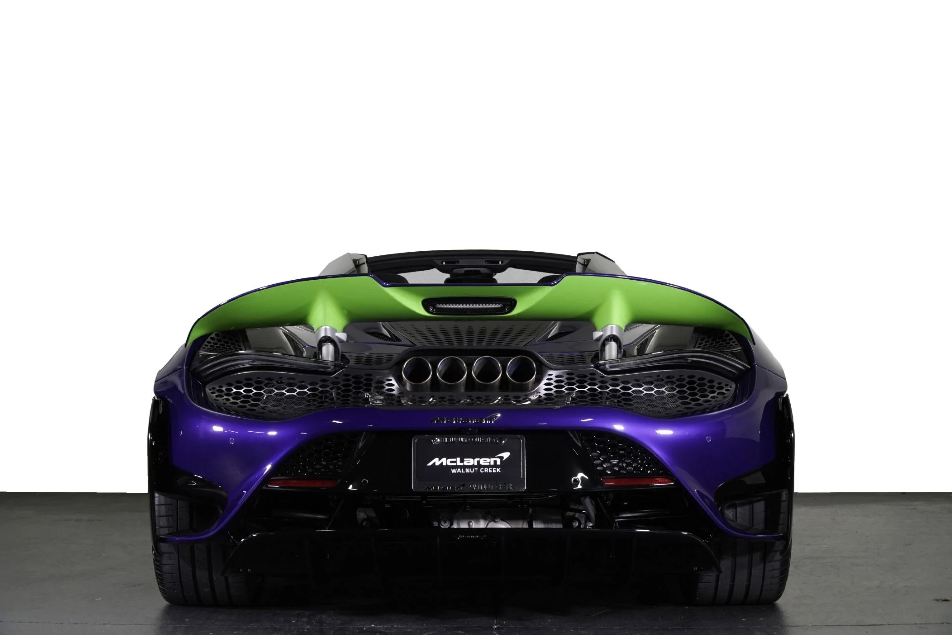 mph030_4175209376_Used_2022_Mc_Laren_765_LT_1764005423_d13ba9ff84