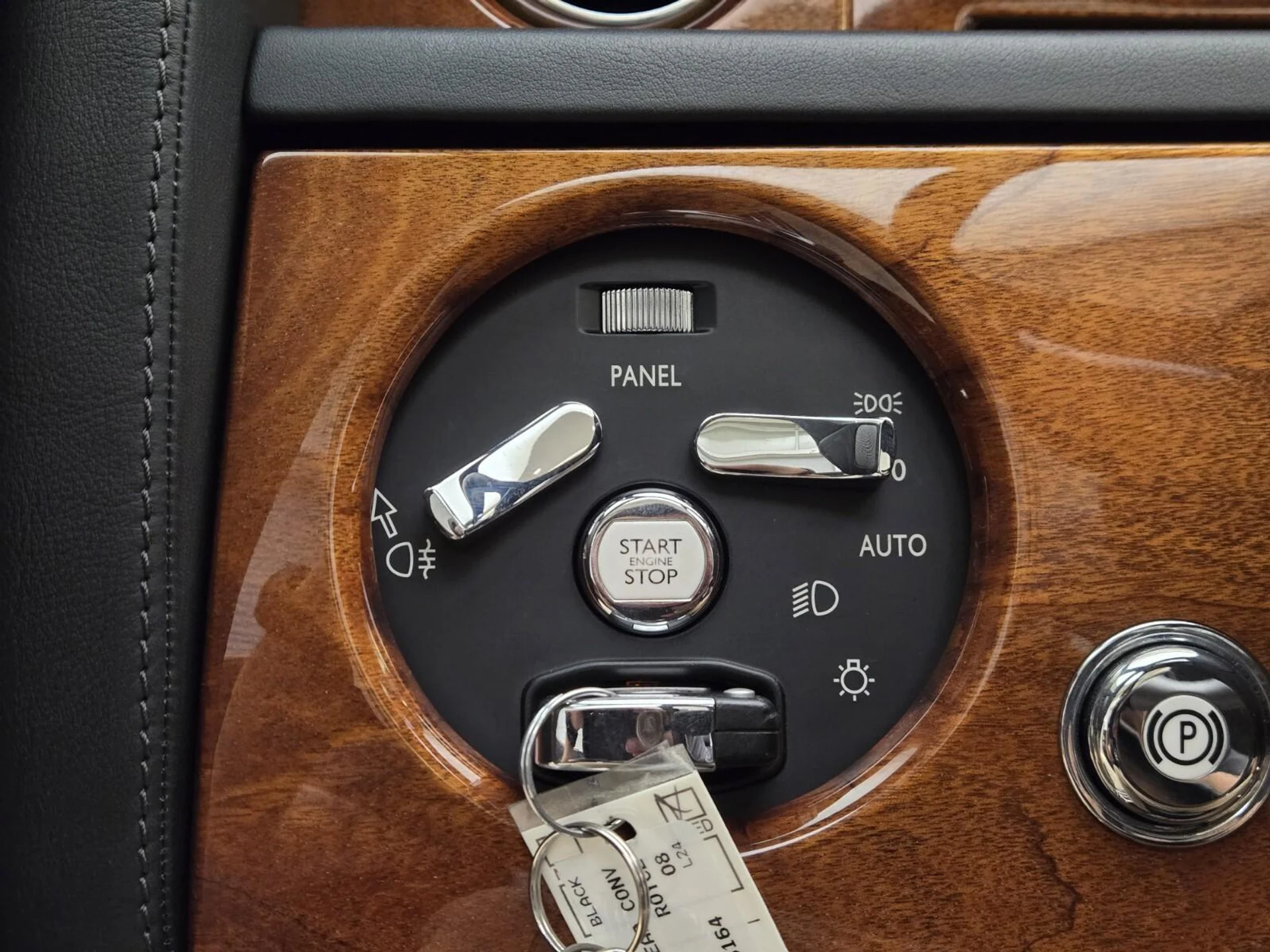 mph030_4193079687_Used_2008_Rolls_Royce_Phantom_Drophead_Coupe_1753163007_1b4ae266e8